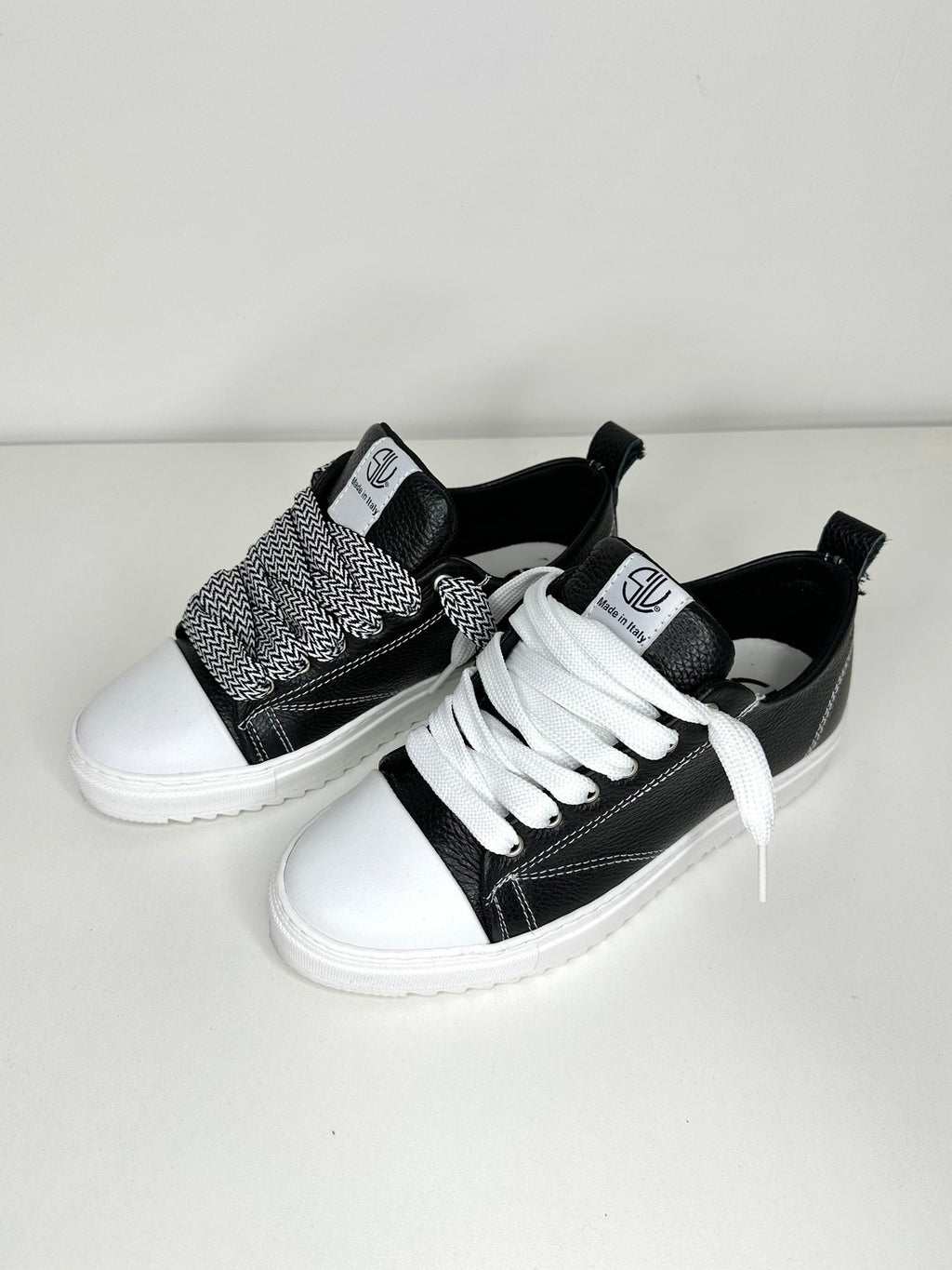 SLV APOCALYPSE black