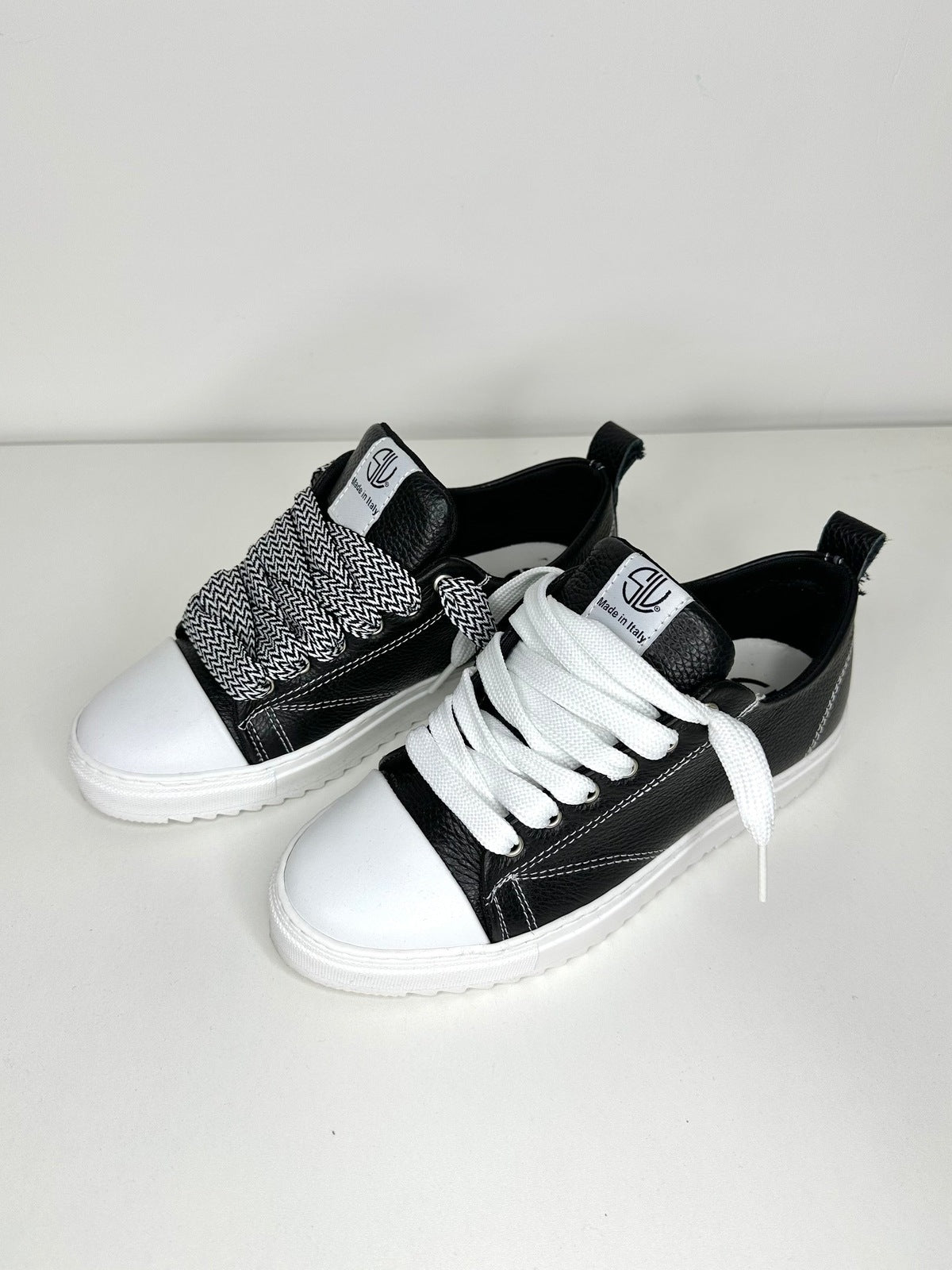 SLV APOCALYPSE black