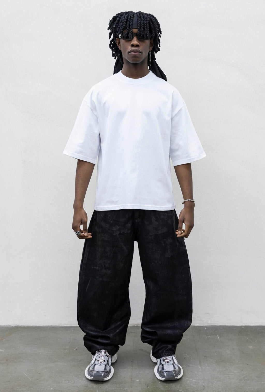 T shirt boxy white Present day