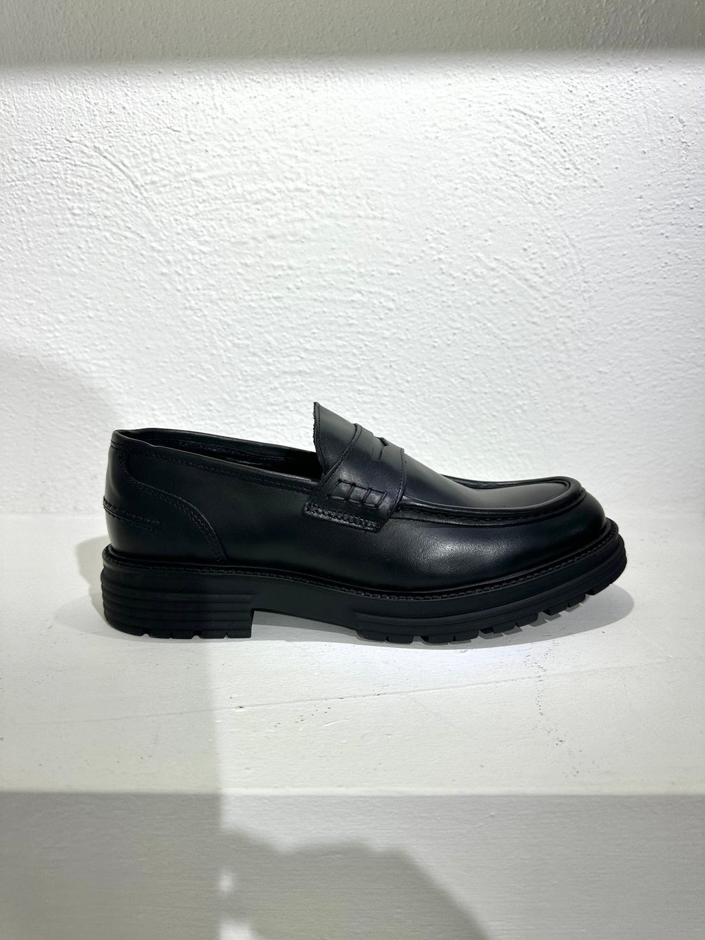 Mocassino track black