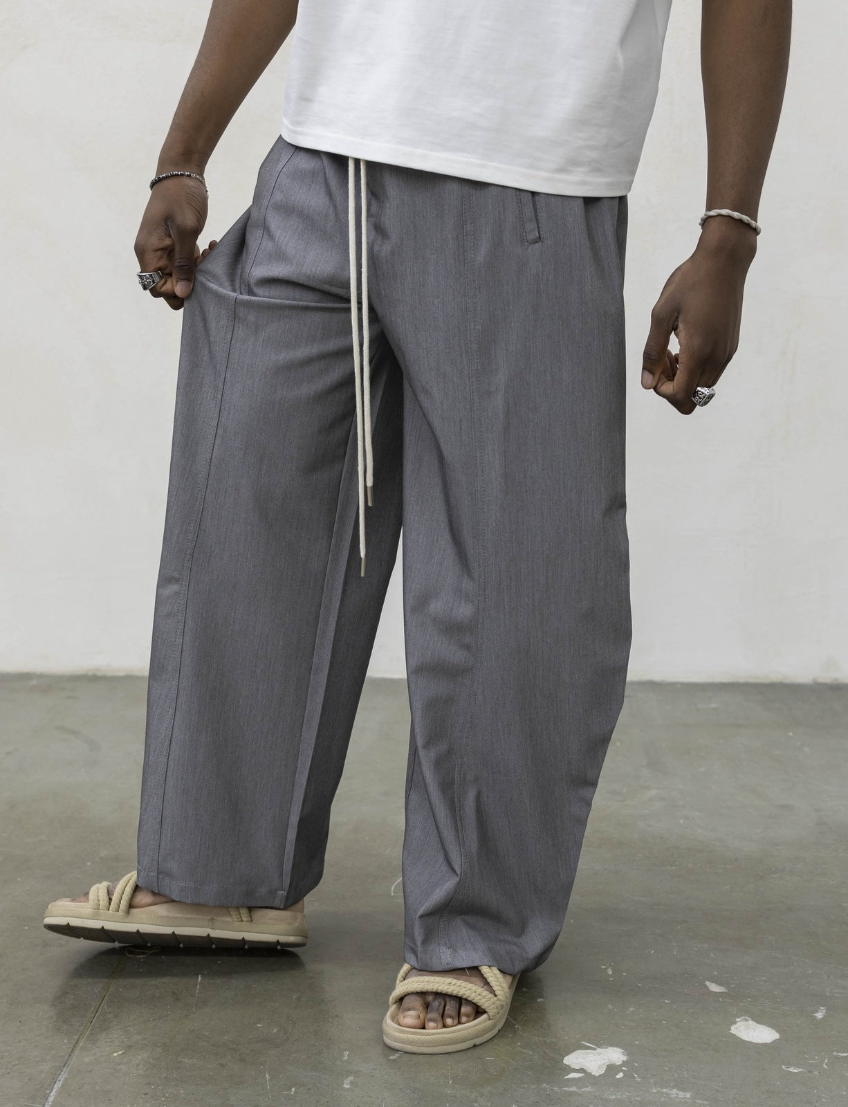 Panta parachute grey present day