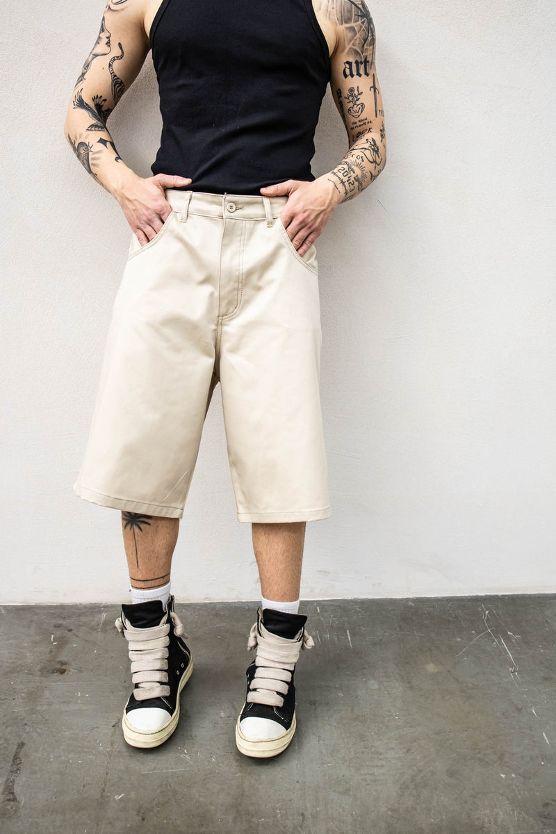 Bermuda America Presentday beige