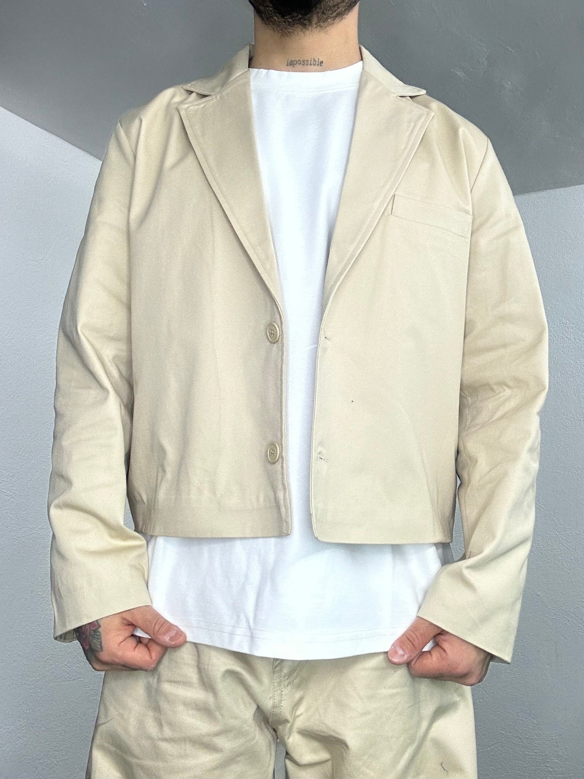 Giacca crop present day