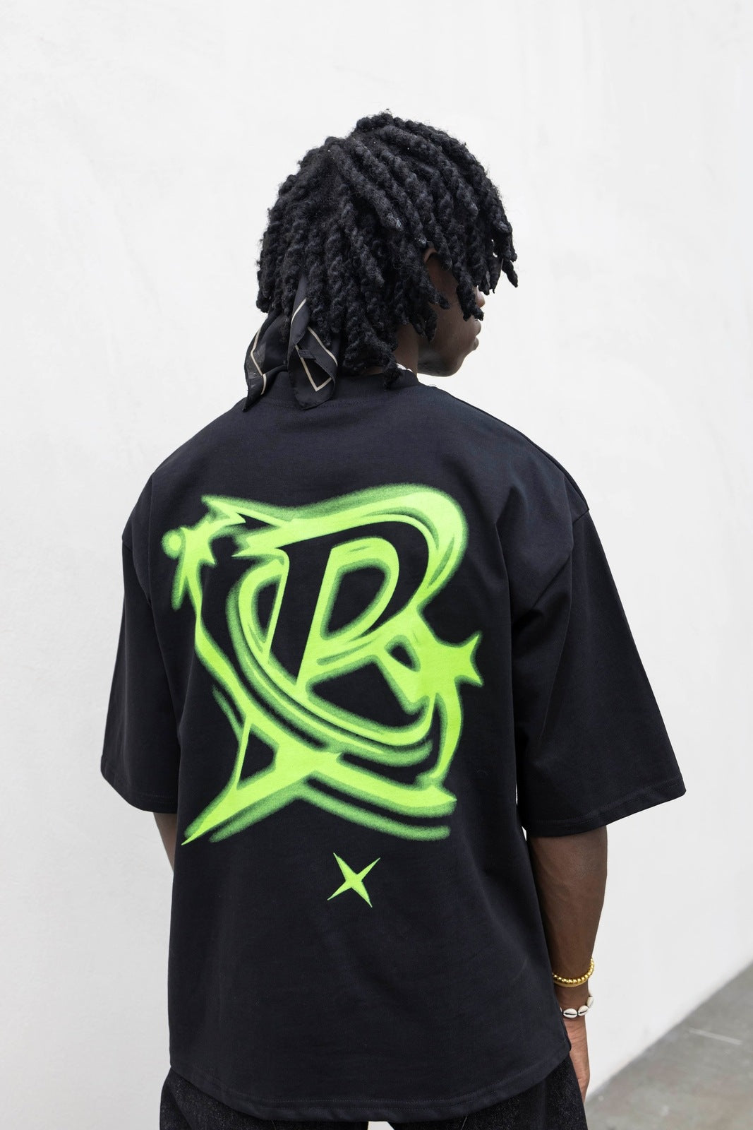 T-Shirt P.star Black Present Day