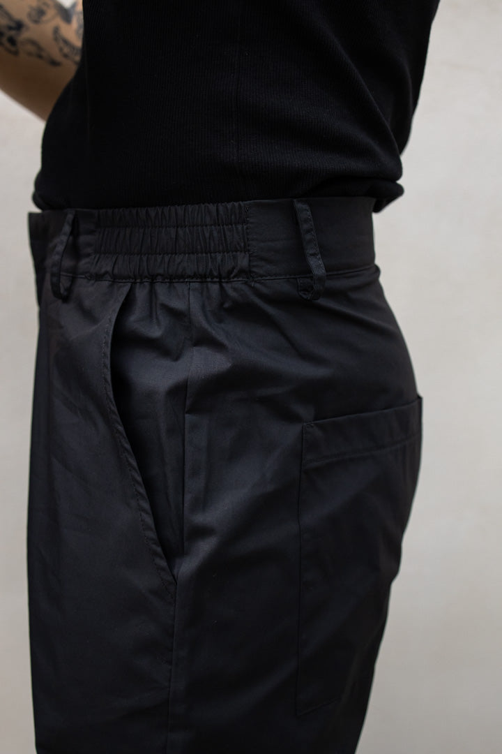 Coordinato parachute black present day