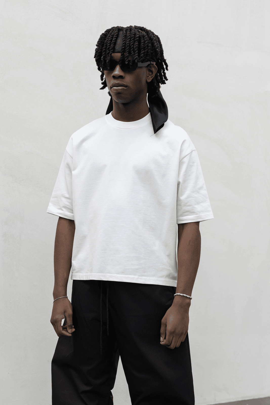 T shirt crop white prsent day