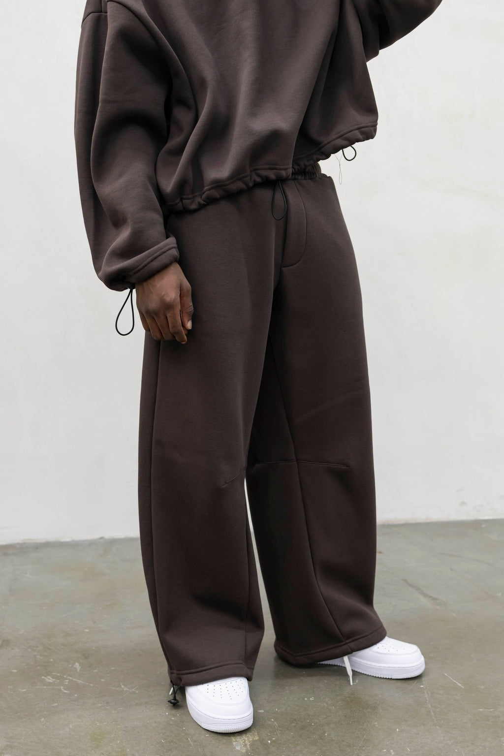 Tuta japan present day brown