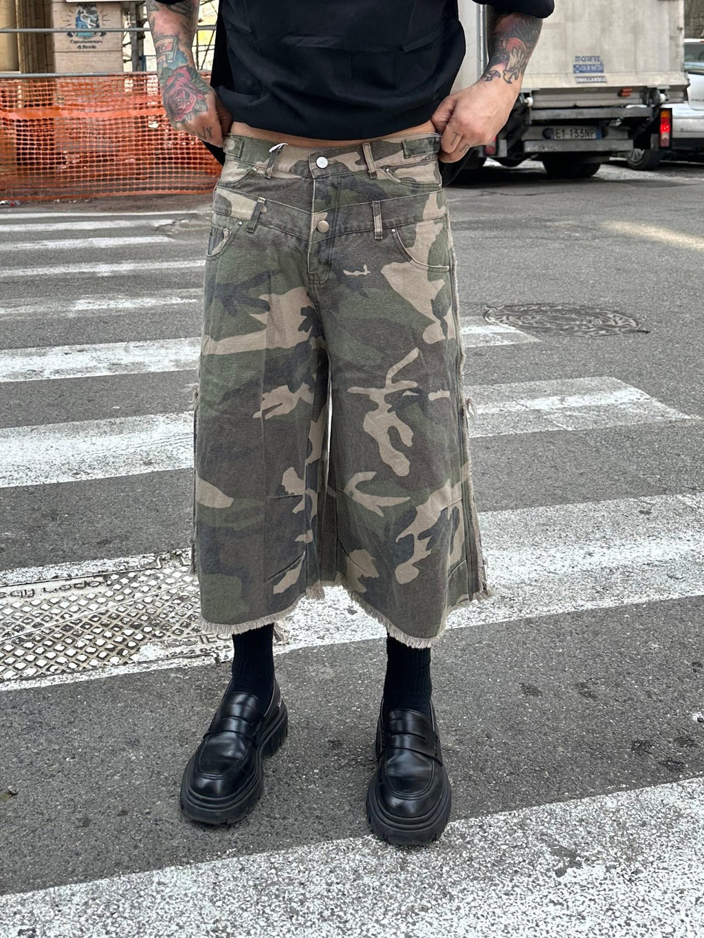 Camou jorts essential