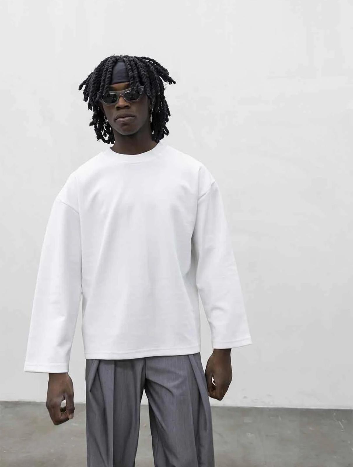 Long sleeve perfect white present day