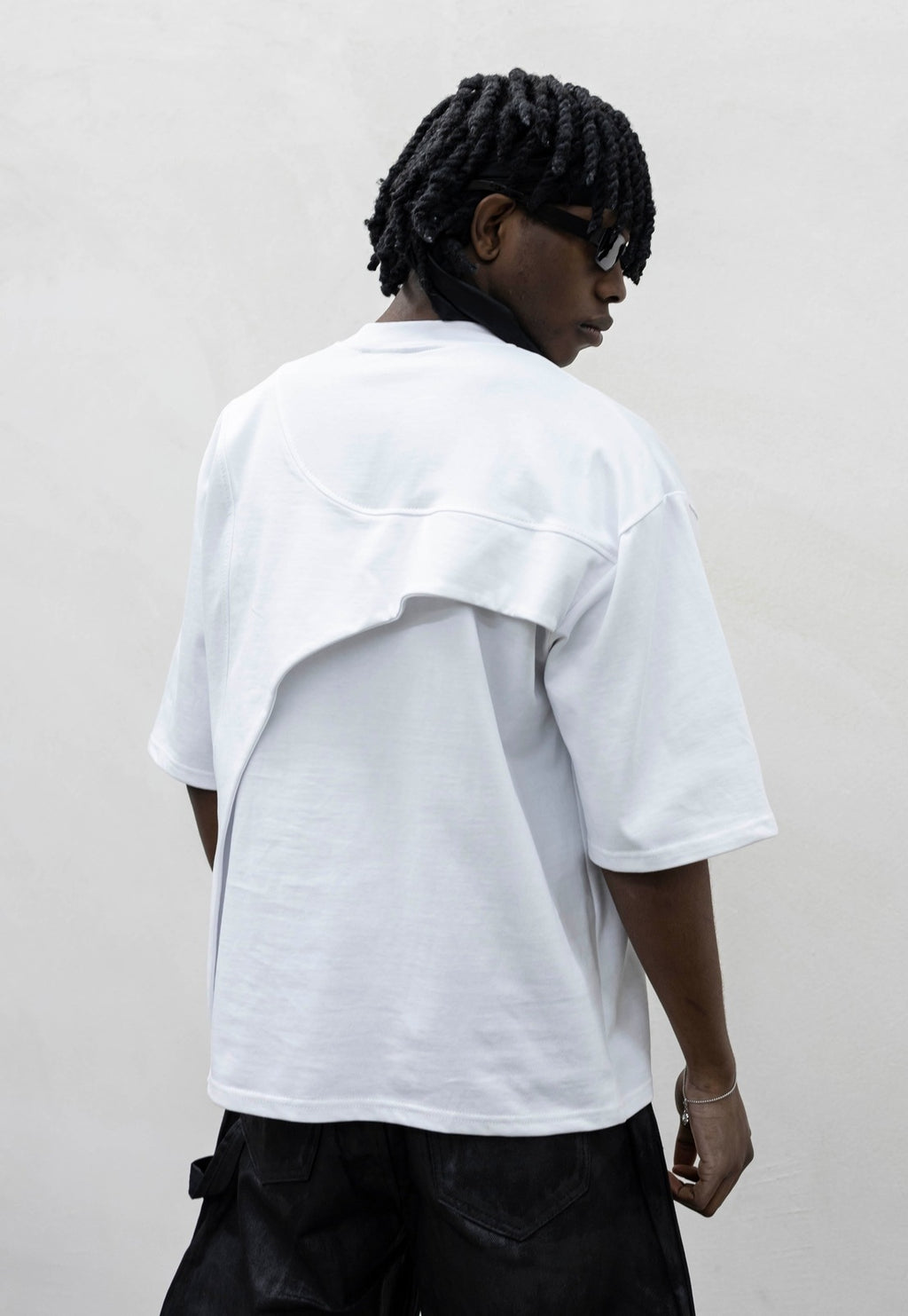 T shirt Dubbed white present day