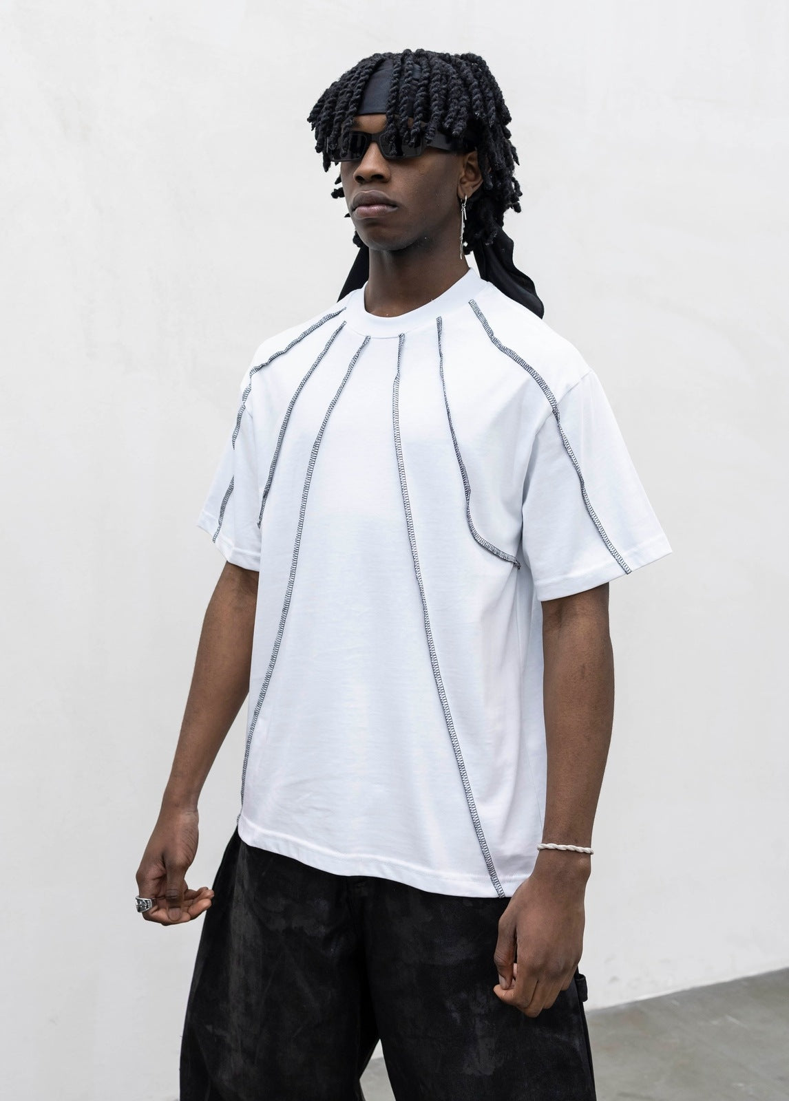 T shirt contrasti white present day