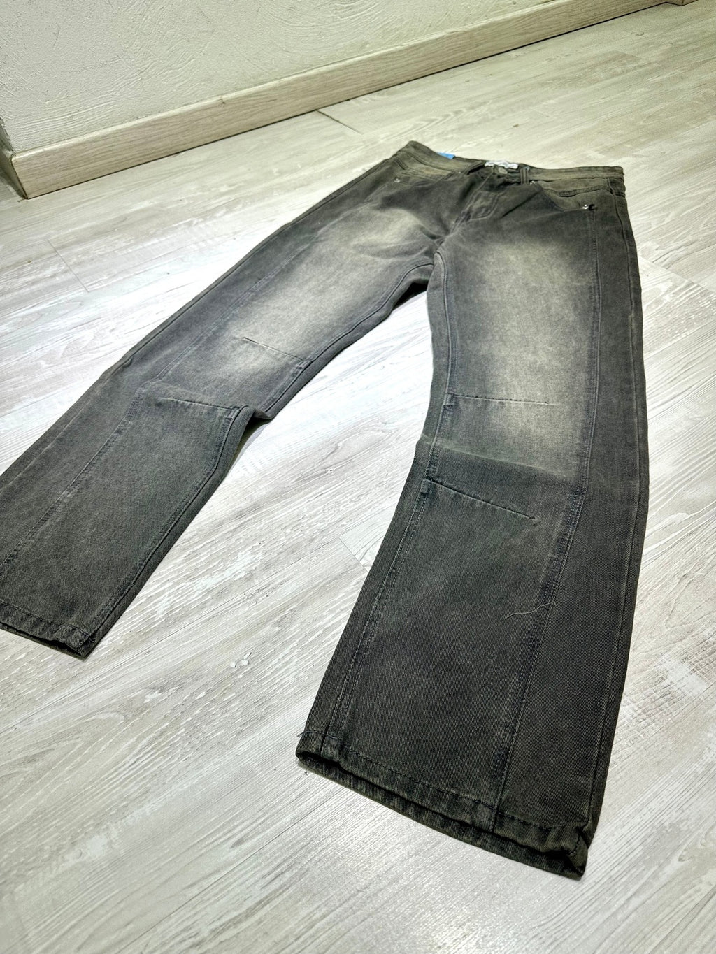 Denim baggy smoke