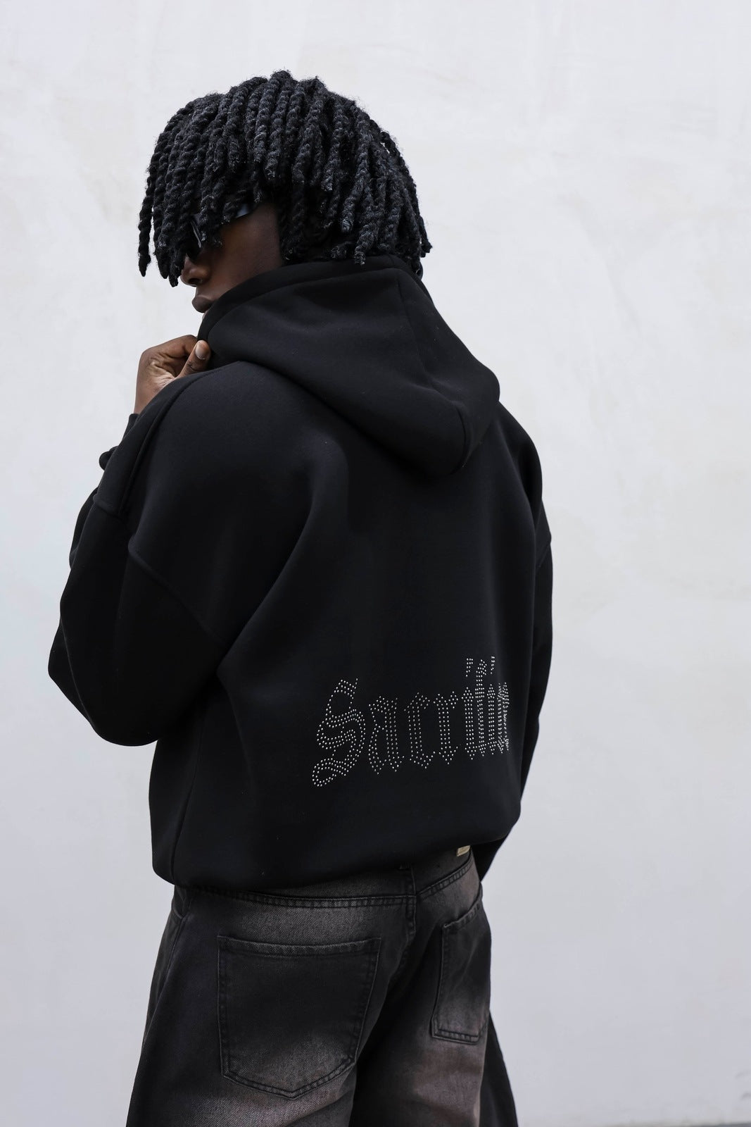 Hoodie sacrifice black Present day