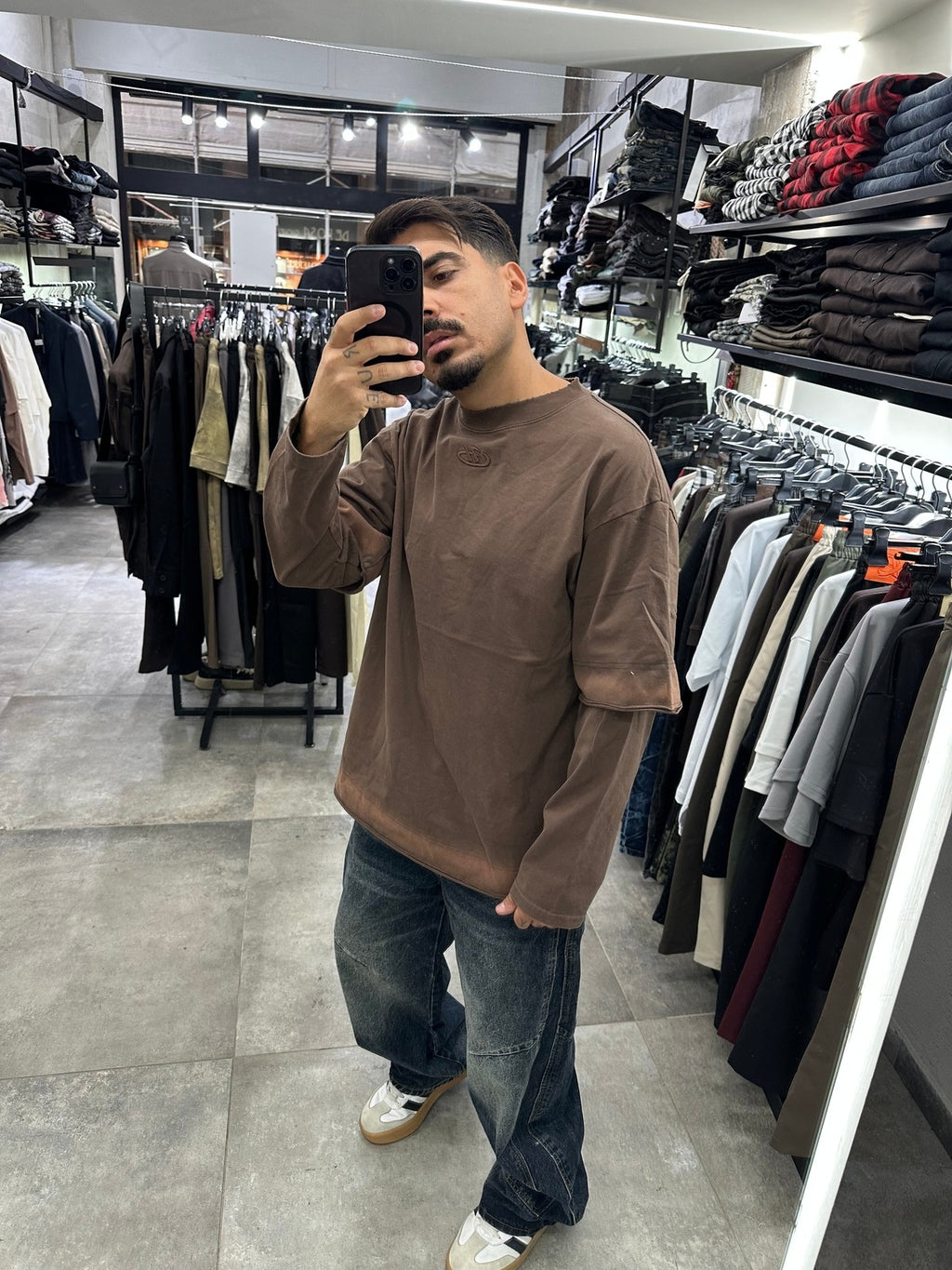 Long sleeve wear moka