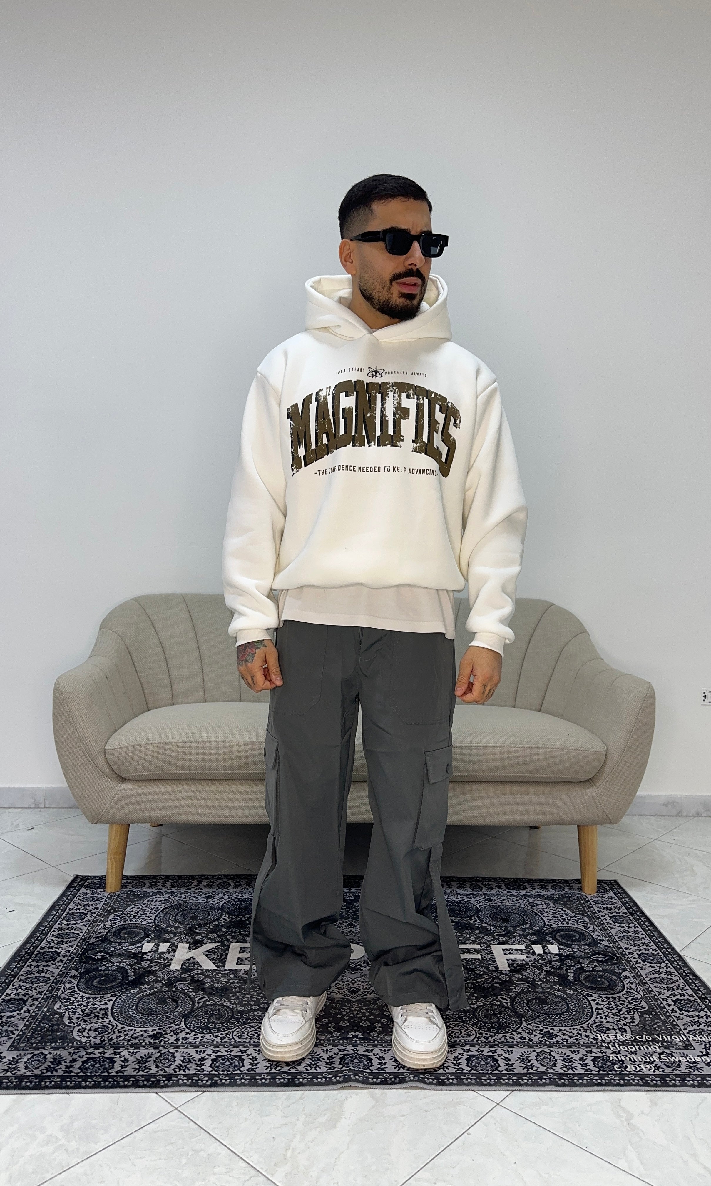 Hoodie magnifies white