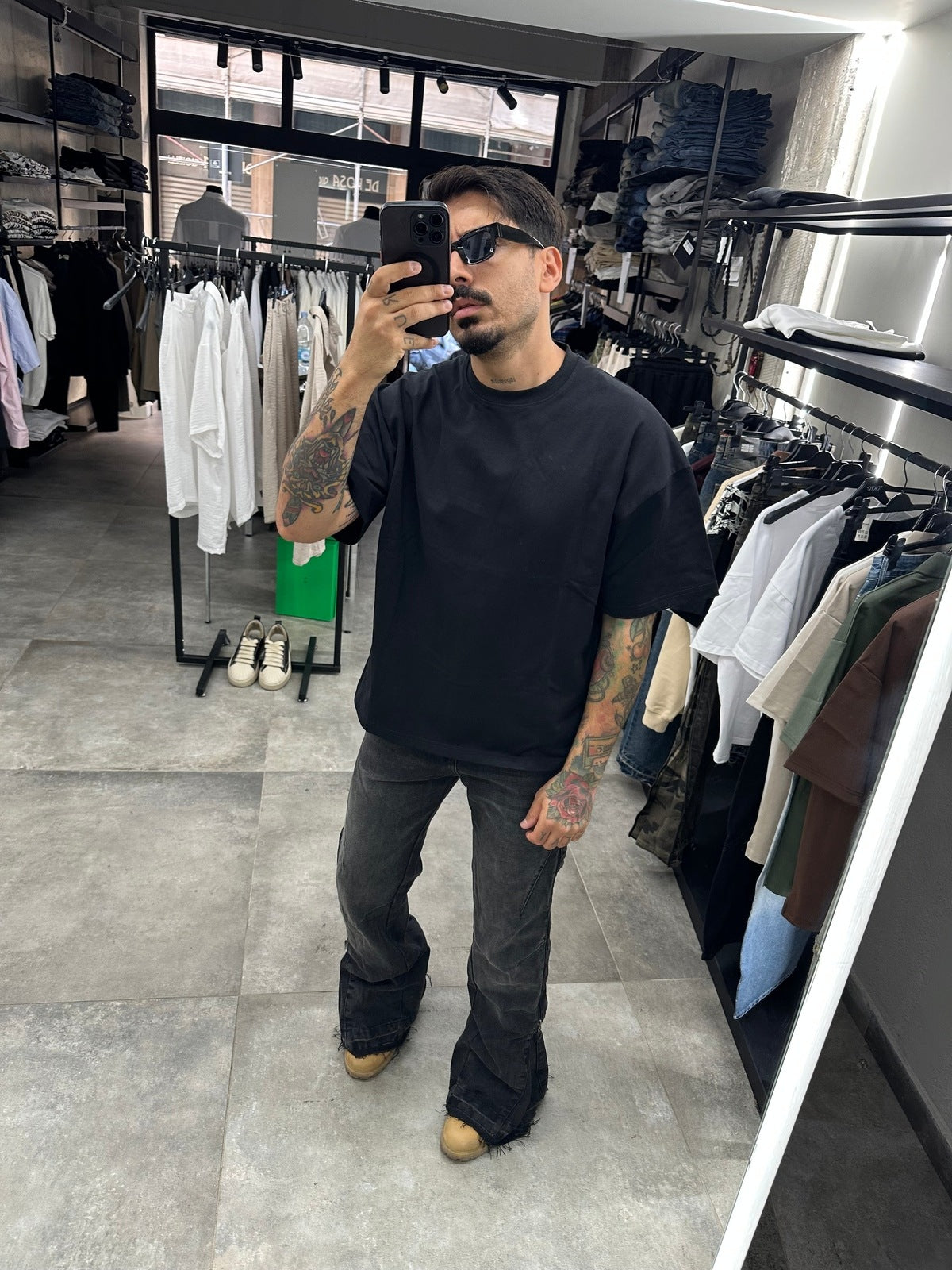 Tee Crop black