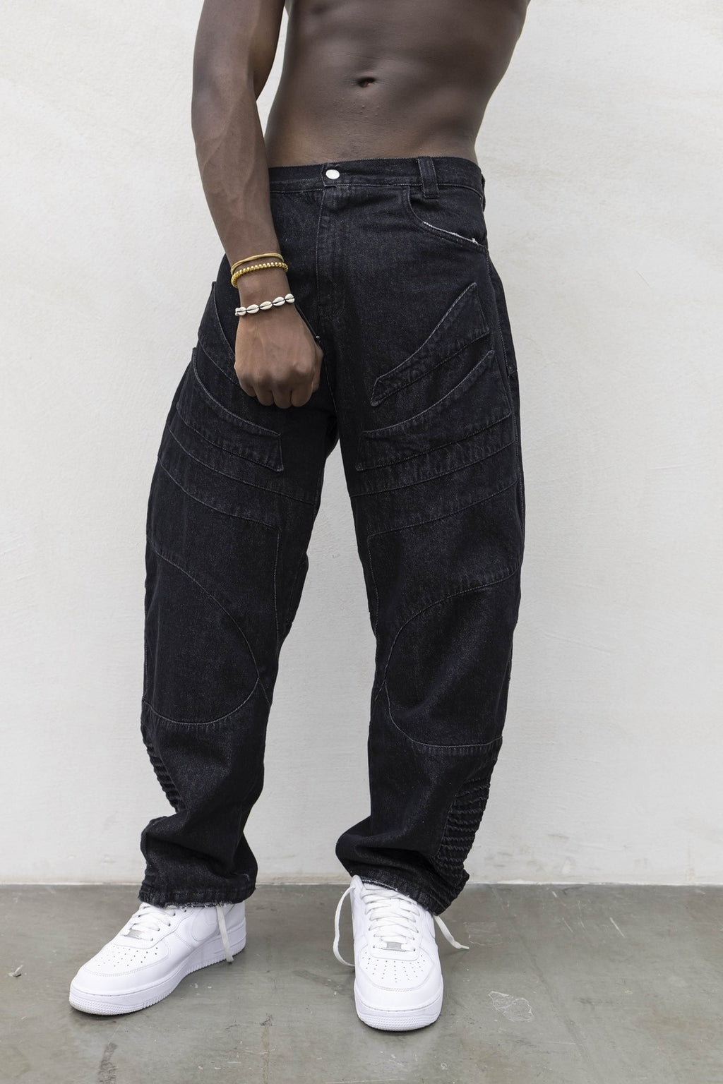 Denim Robot Black Present Day