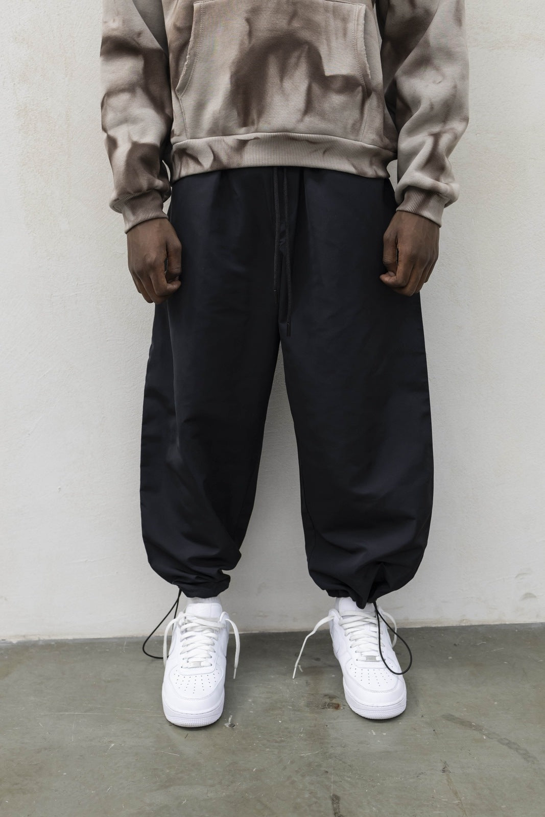 Pantalaccio nylon teck black present day