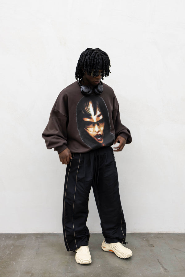 Hoodie face brown present day