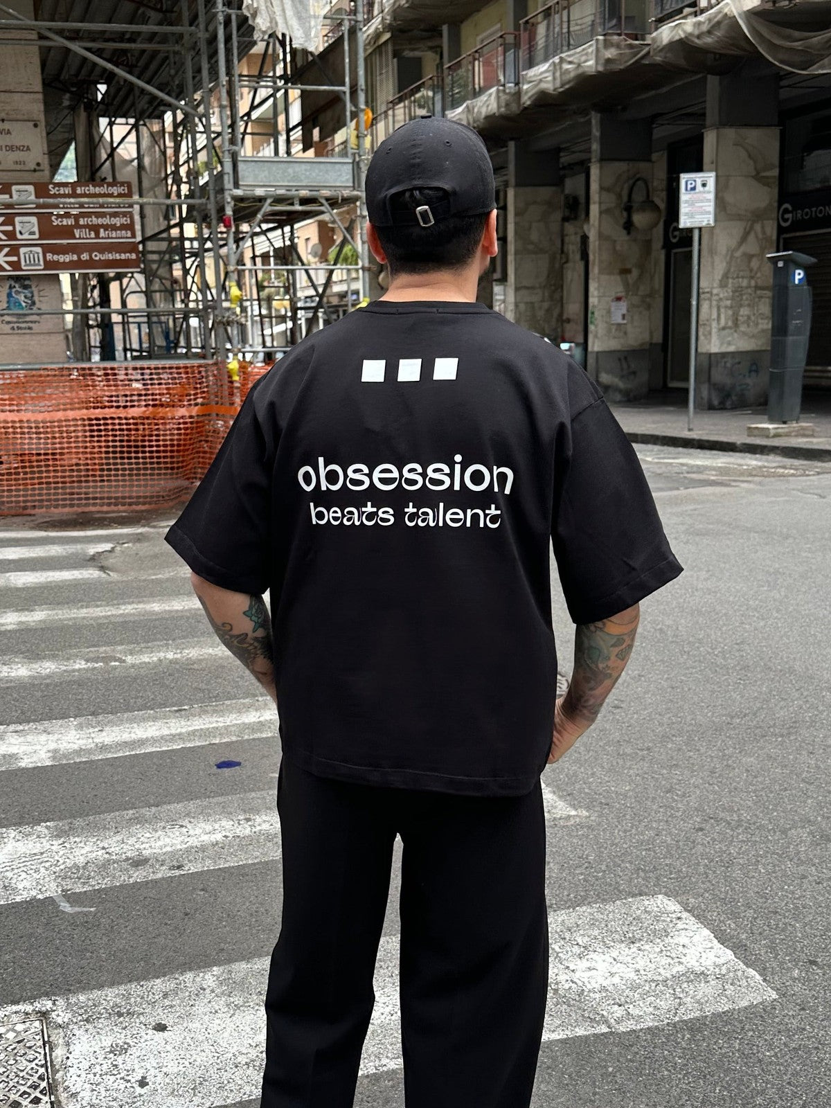 T shirt obsession black allornuoth