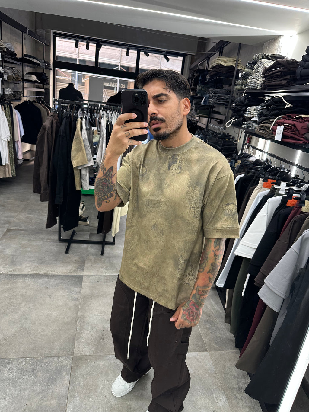 Tee compact prime tortora Present day