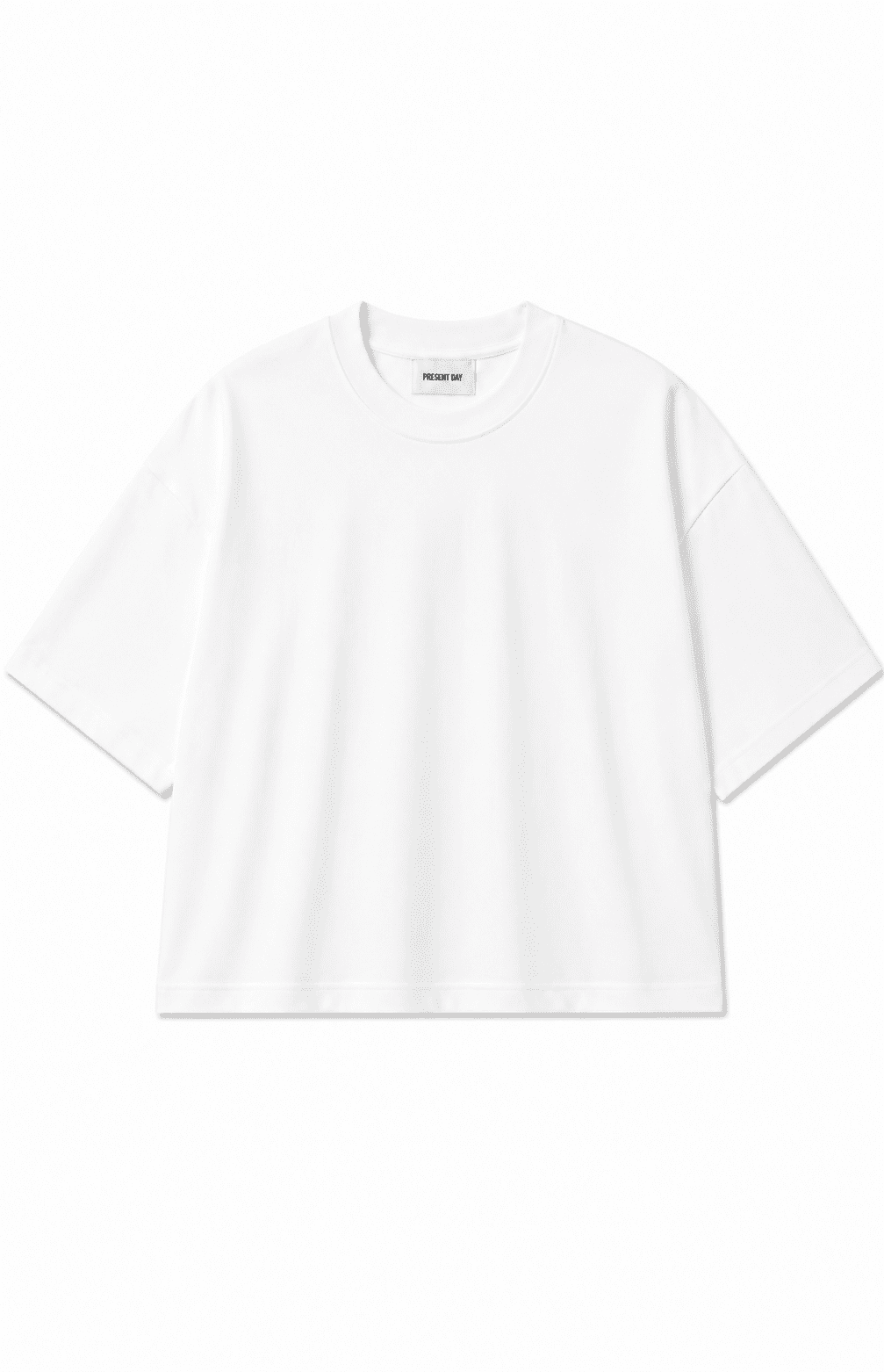 Tee Crop white Present day