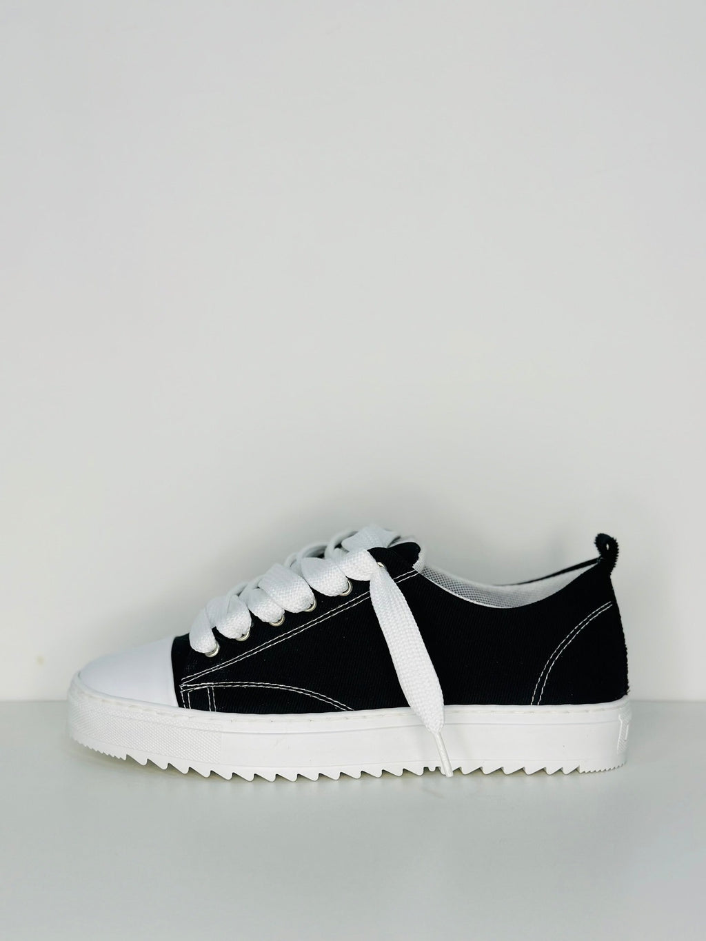 Apocalypse canvas black SLV