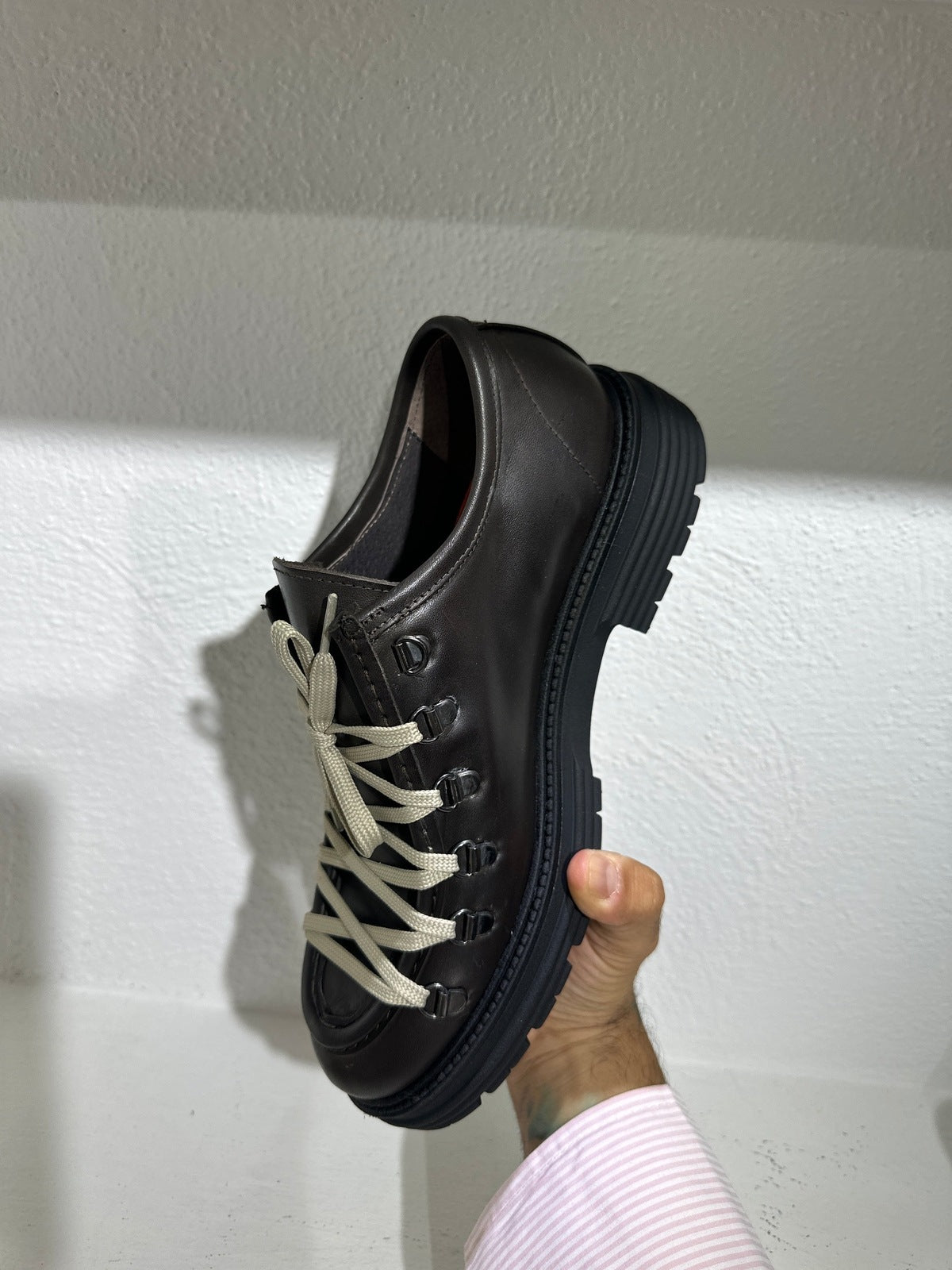 Ingegnere hook brown