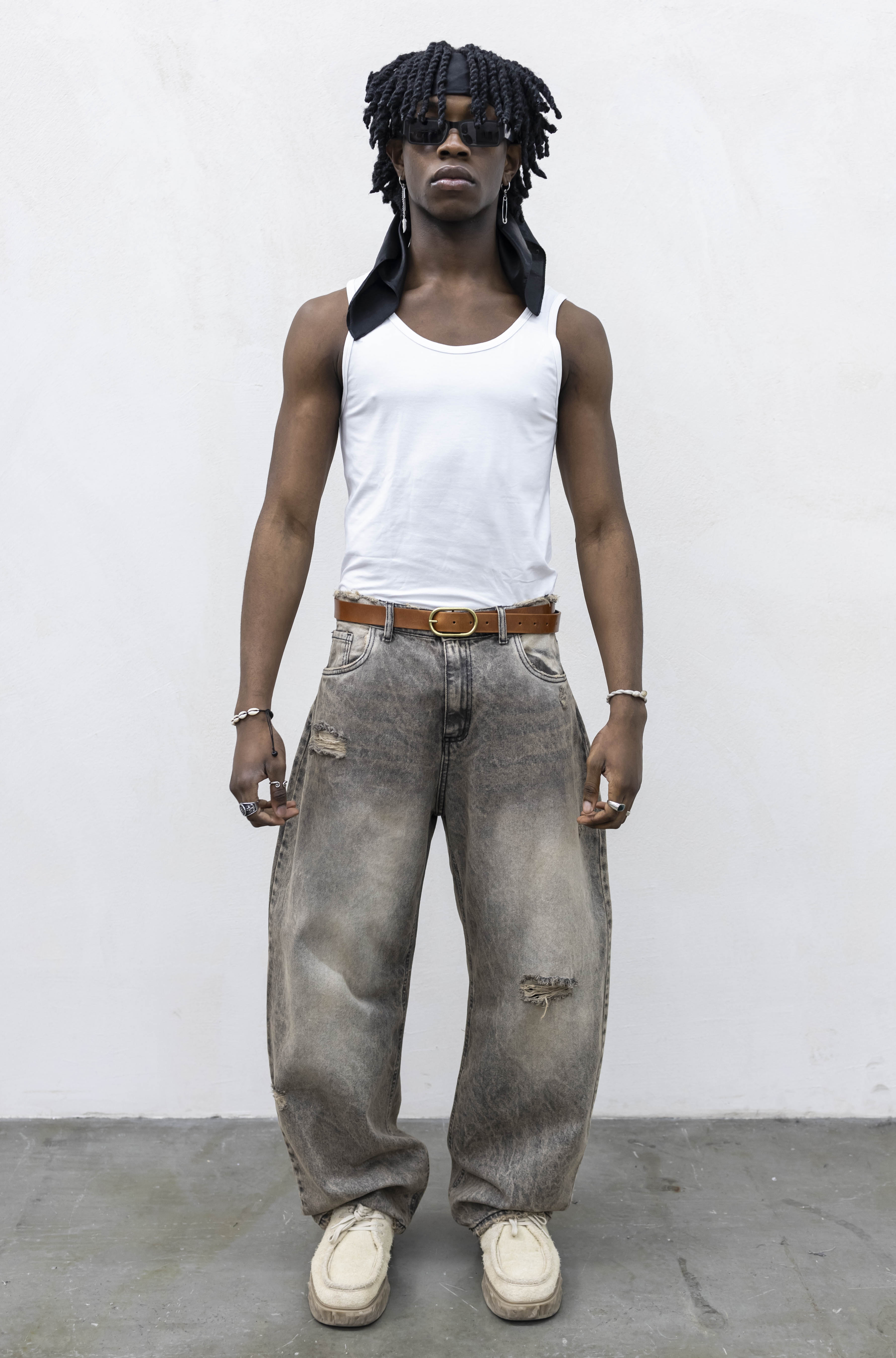 Denim baloon wash sand present day