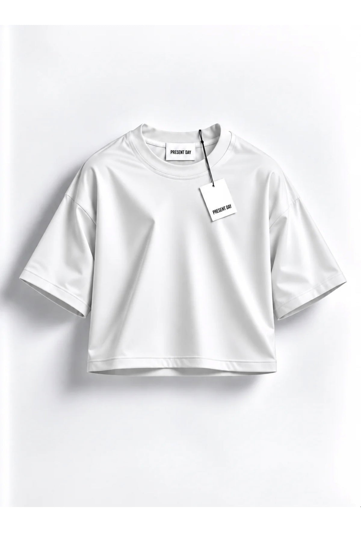 Tee Crop interlook white