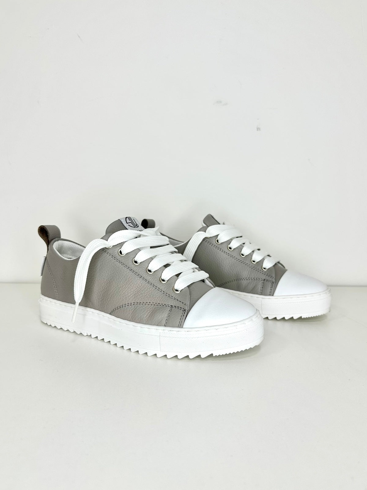 SLV APOCALYPSE grey
