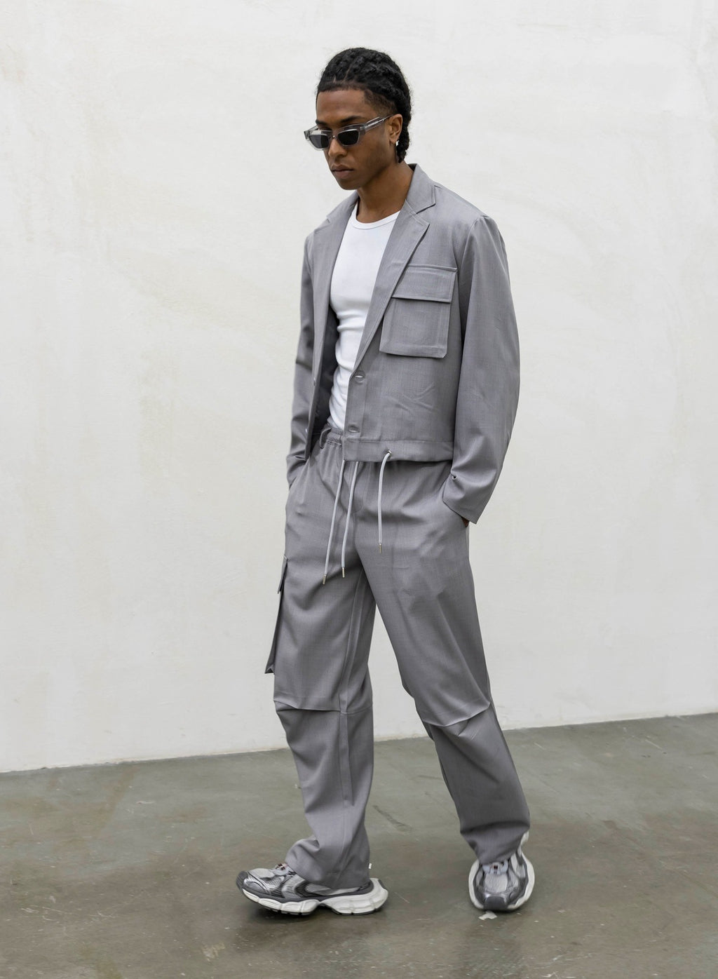Abito namibia grey present day