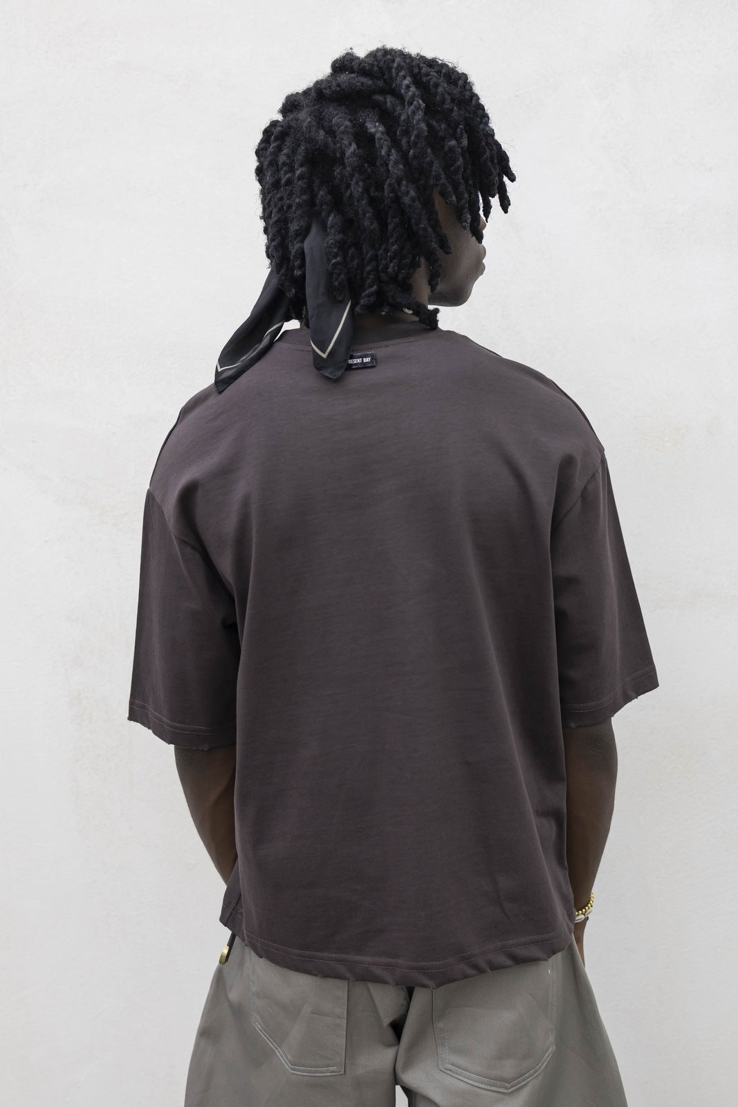 T-shirt crop brown present day