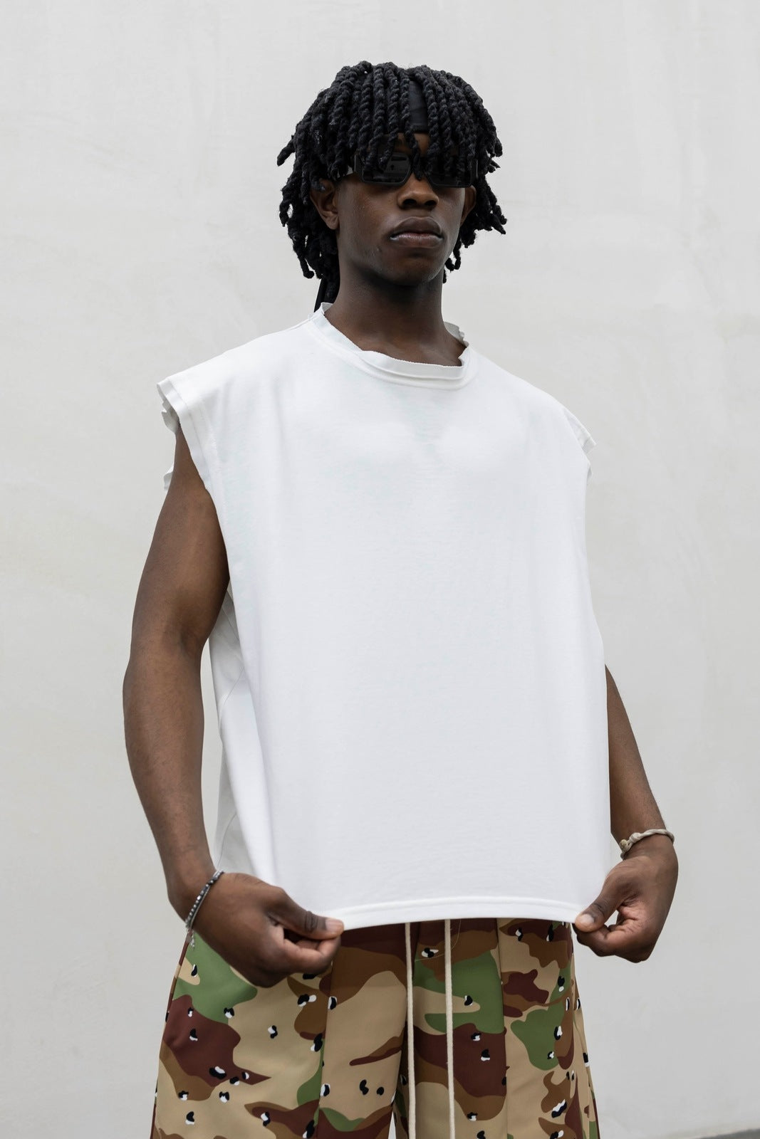 Canotta crop over white present day