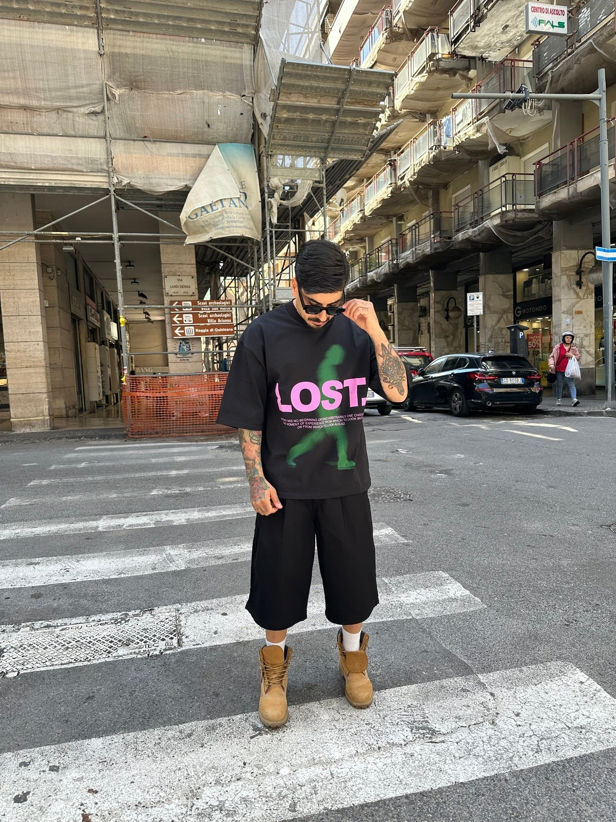 T-shirt Lost black Present day