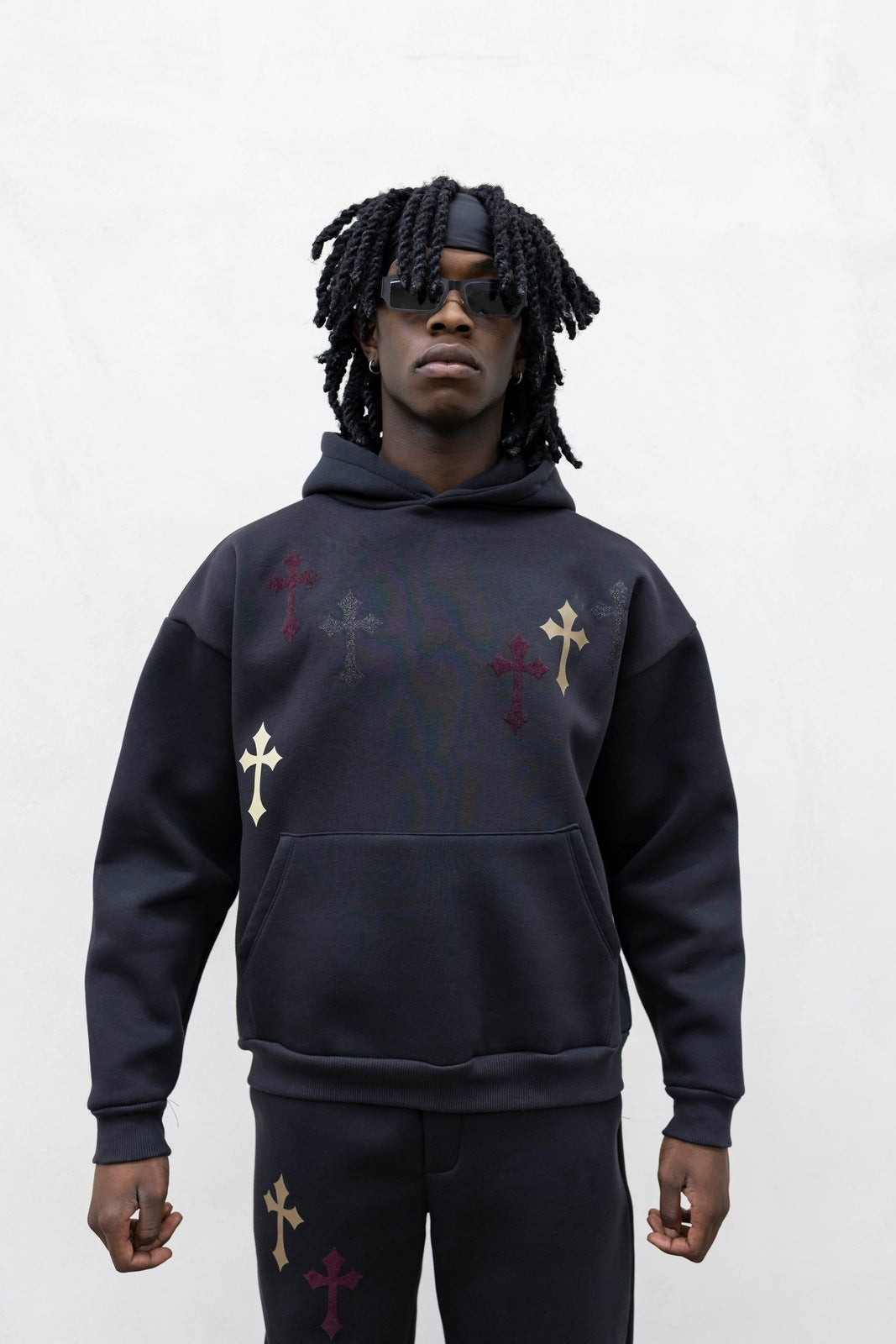 Tracksuit crosses black