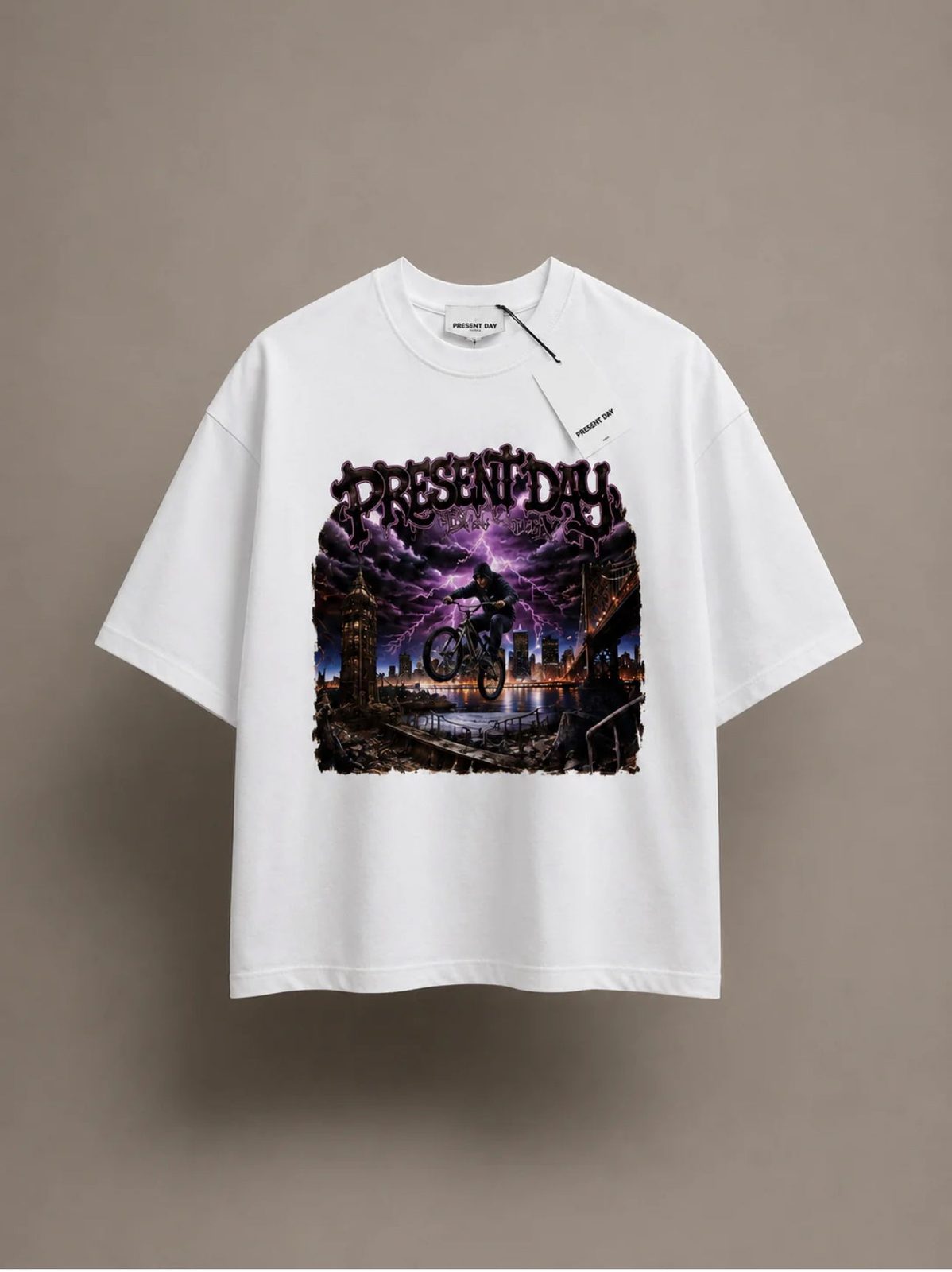 T-SHIRT