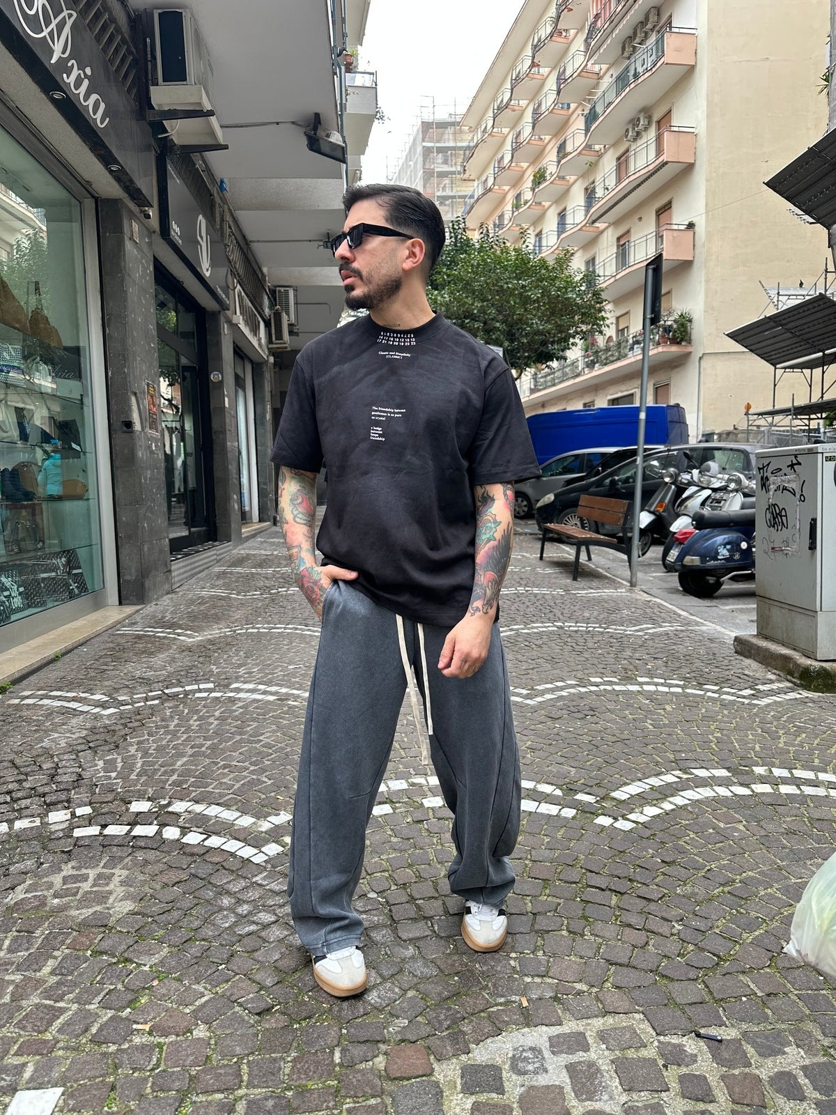 T shirt mod. Mar black