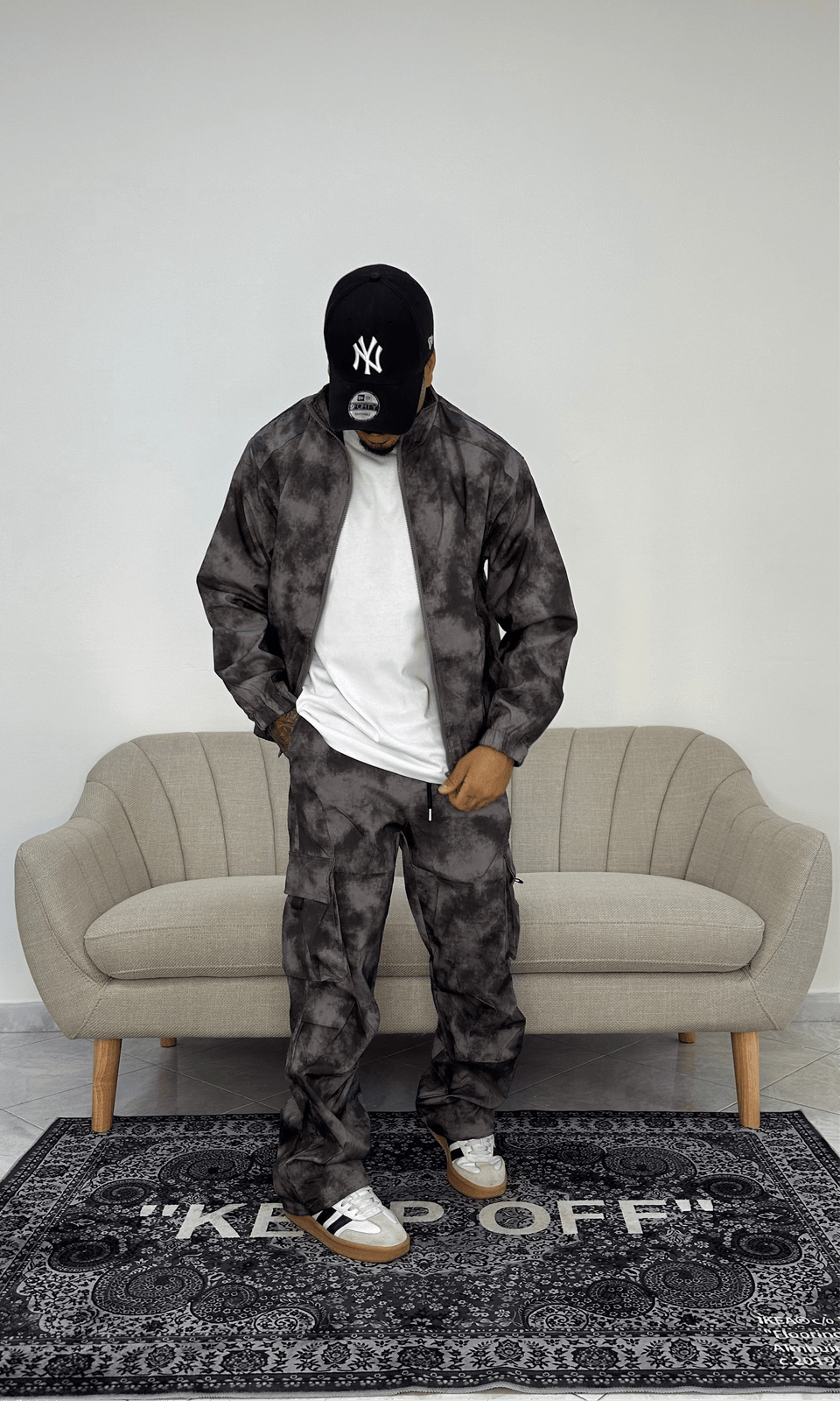 Tracksuit Stone Grey