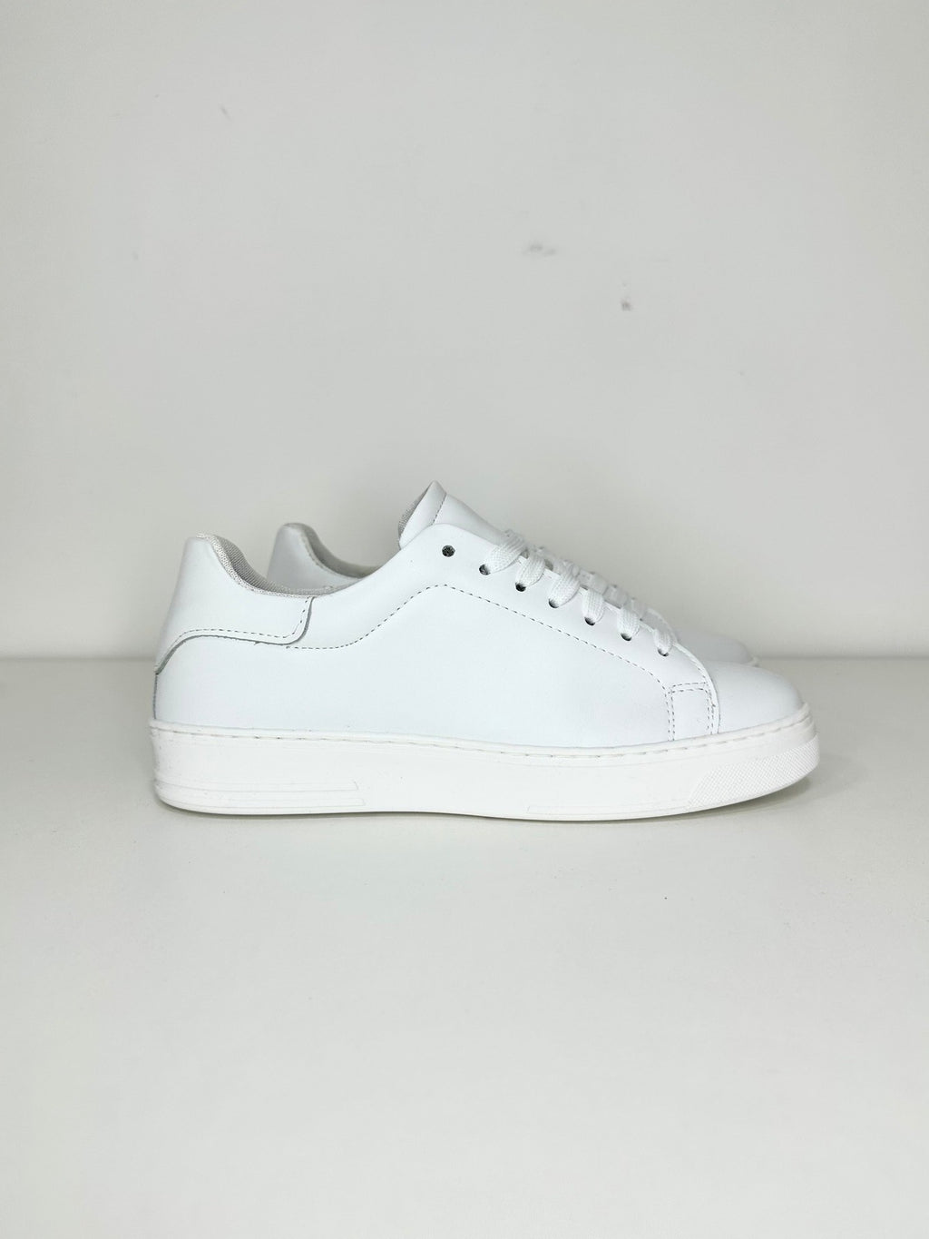 SLV CLEAN White