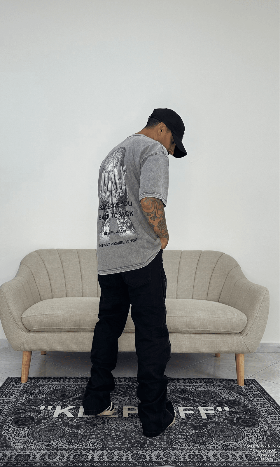 T-shirt back light grey wash