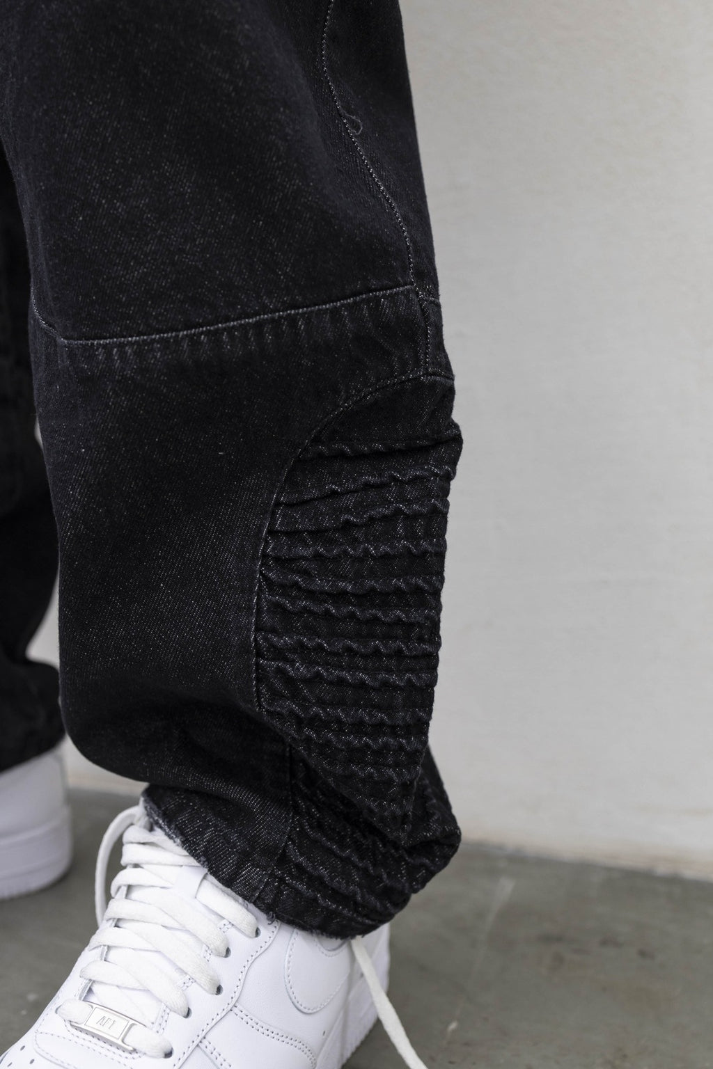 Denim Robot Black Present Day