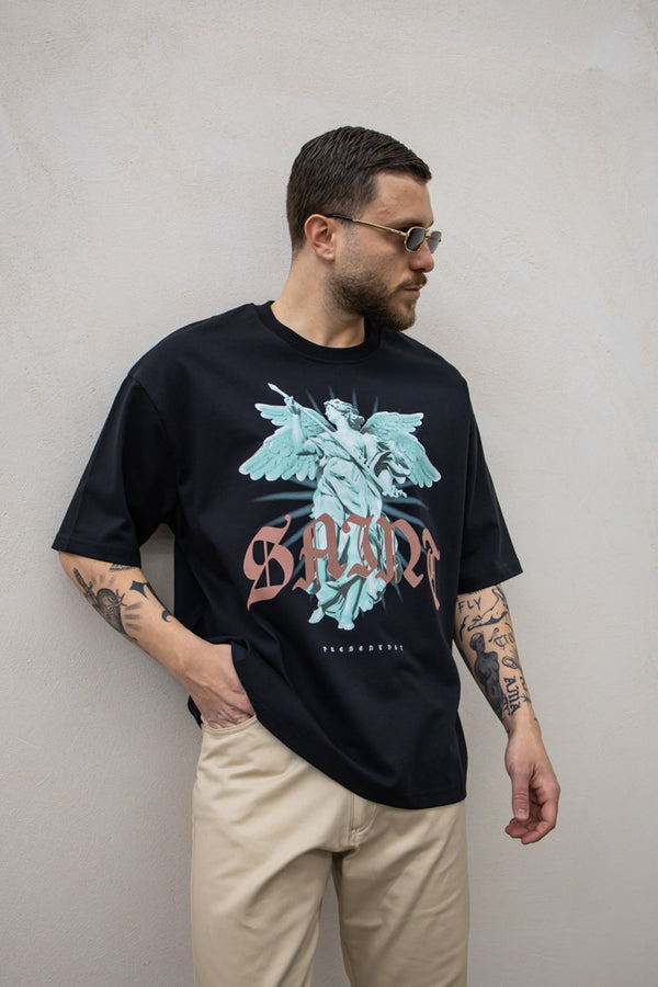 T-shirt Saint Present Day