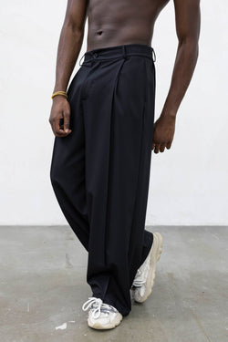 Pantaloni all pences black present day