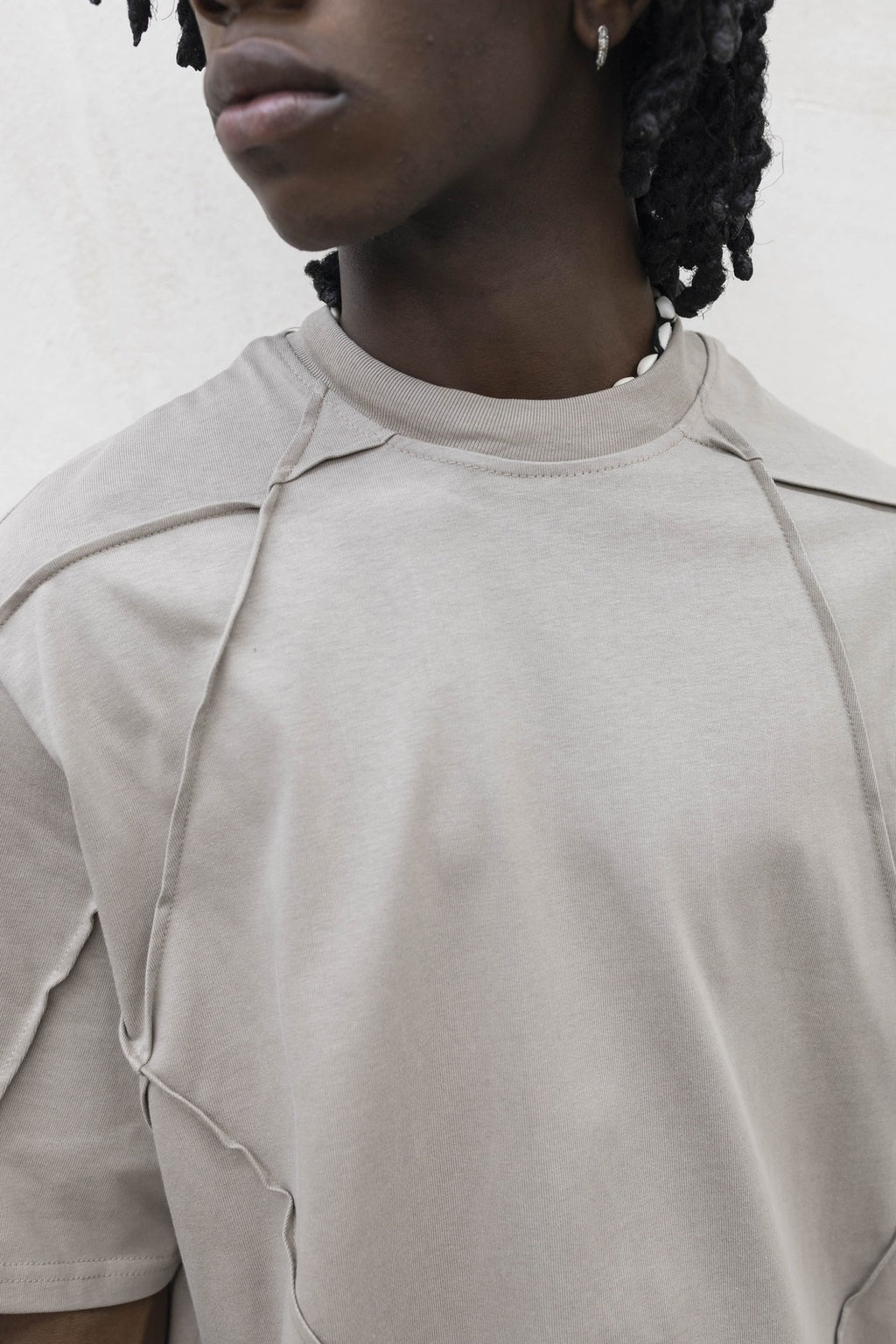 T-Shirt Ripped Sabbia Present Day