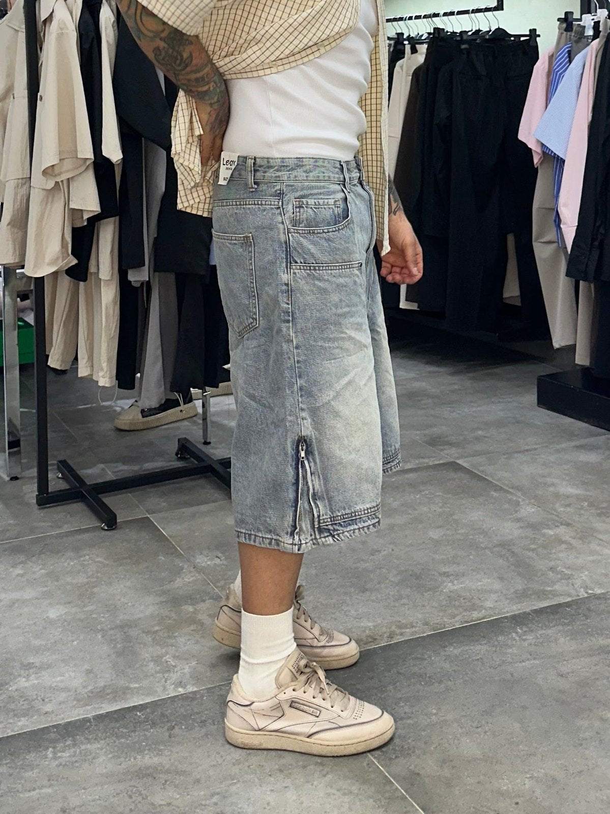 Denim jorts carpenter sand