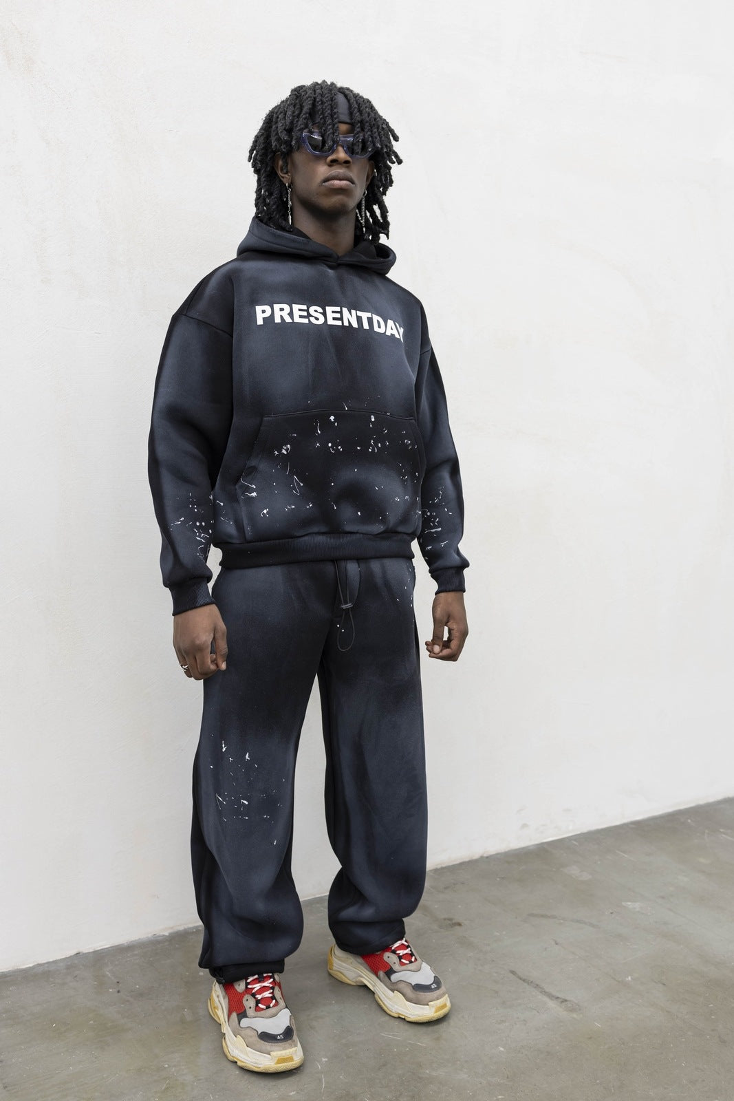 Tracksuite wash black present day