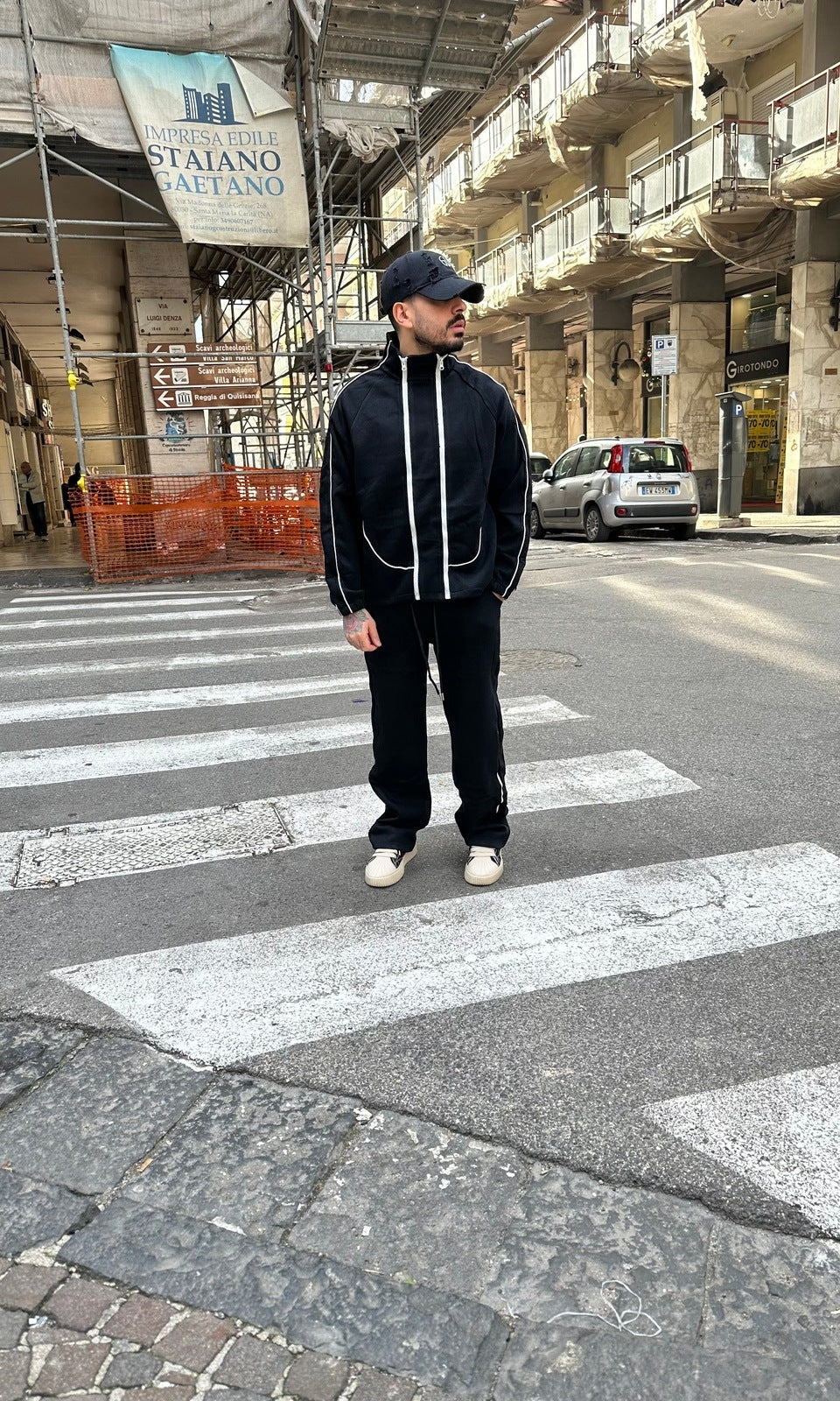 Tracksuit multi zip black