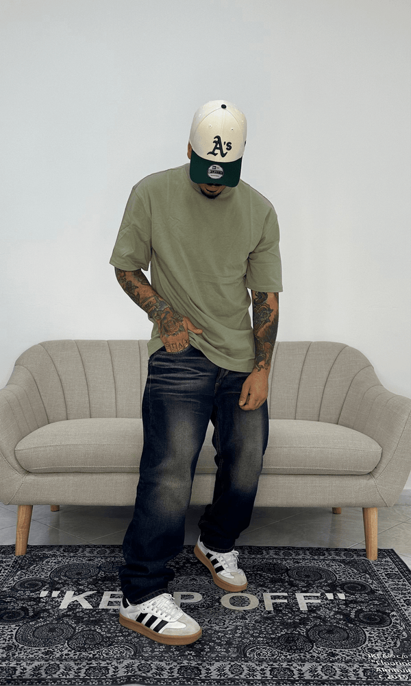 Denim baggy tiger