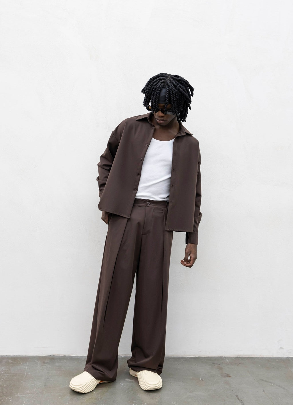 Coordinato class/crop brown present day